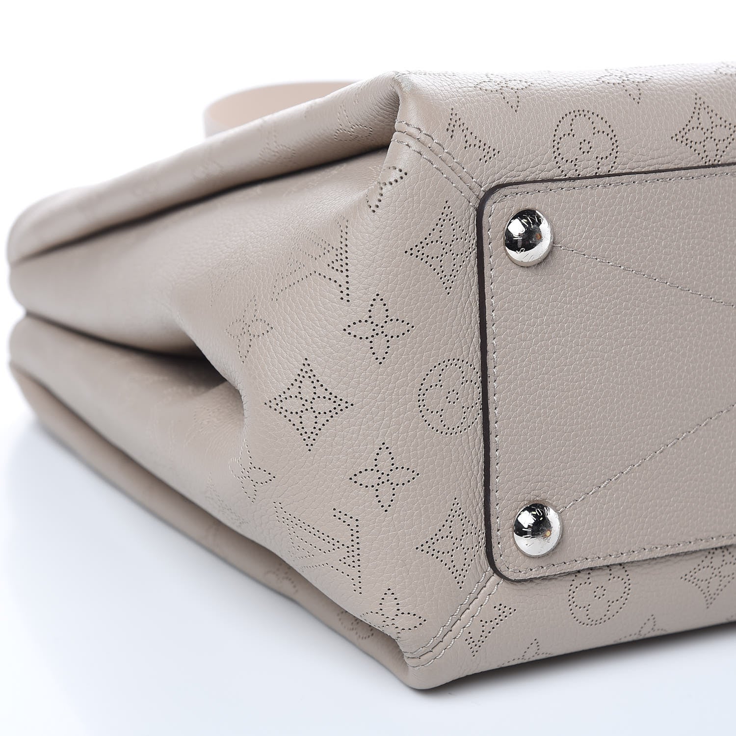 Louis Vuitton Mahina Babylone PM Galet 8 of 11