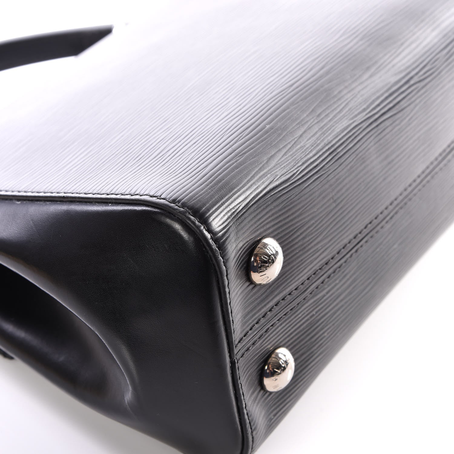 Louis Vuitton Epi Cluny BB Black 7 of 15