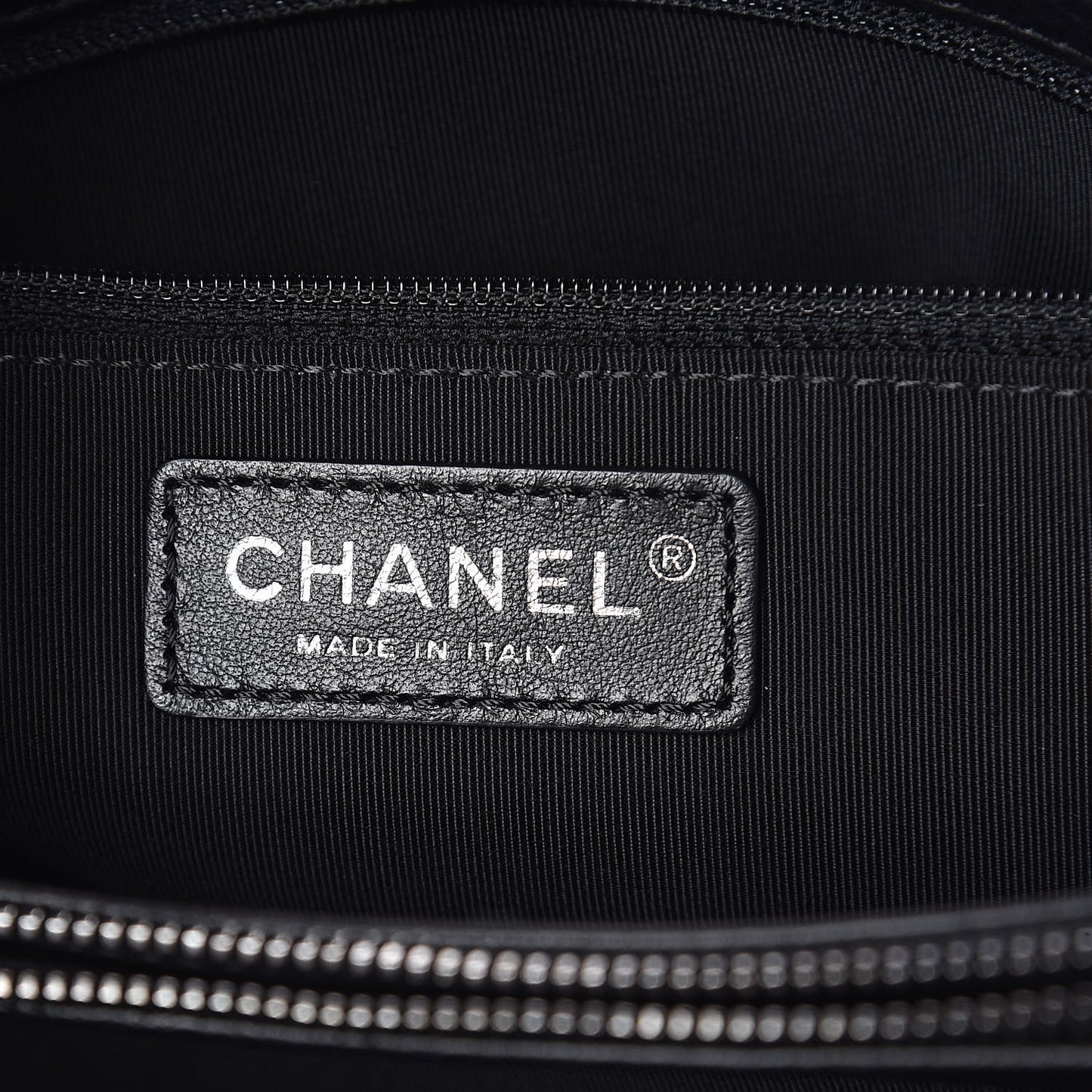 Metallic Grained Calfskin Quilted Large Casual Pocket Tote Black