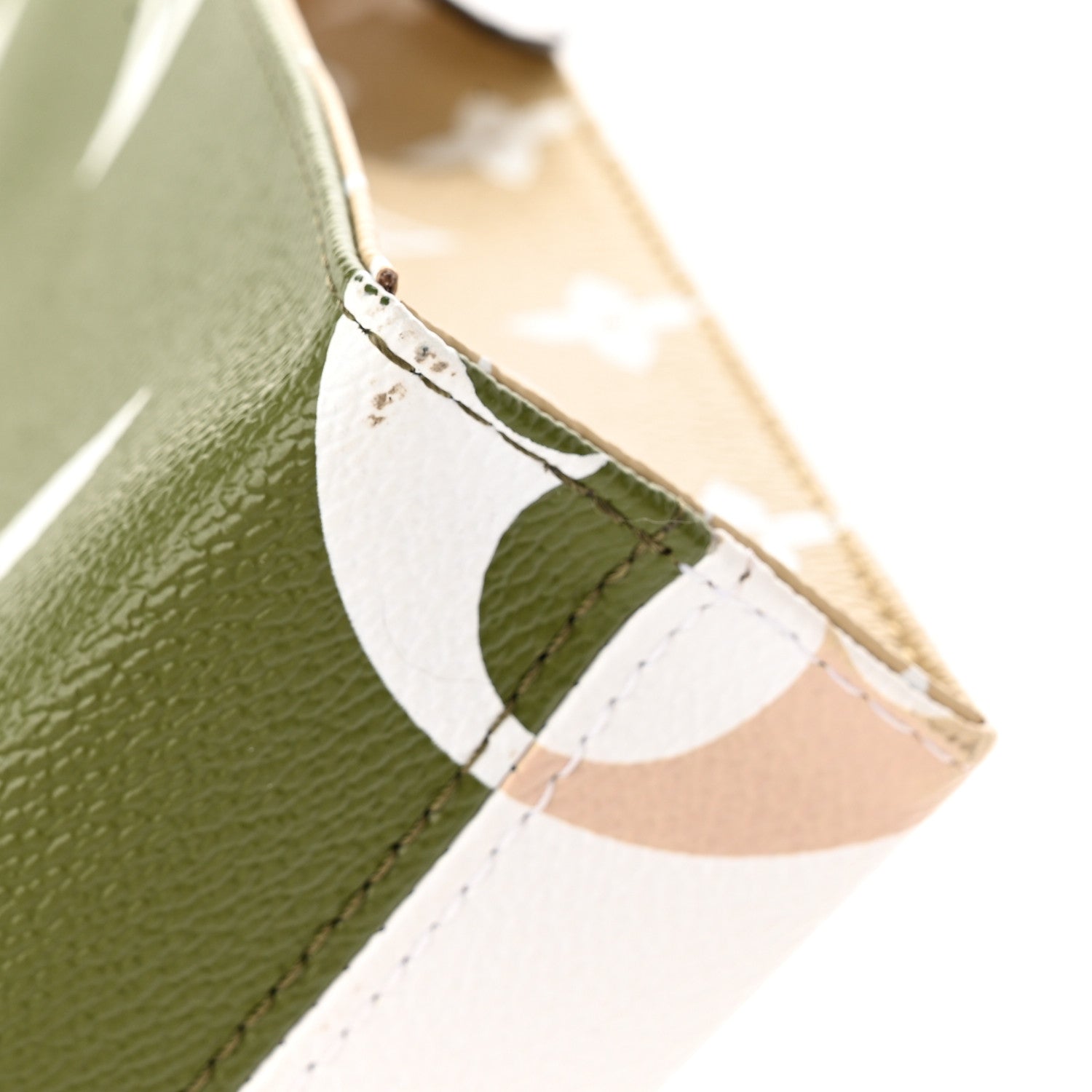 Louis Vuitton Monogram Giant Toiletry Pouch 26 Kaki 9 of 10