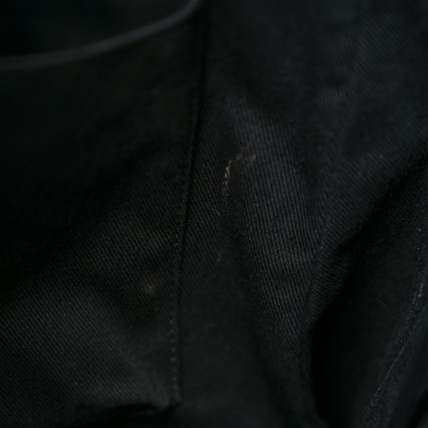 Calfskin Coco Curve Tote Black