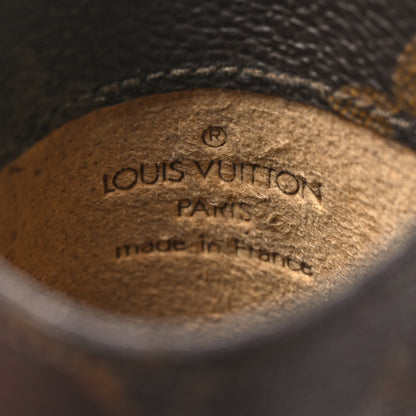 Louis Vuitton Monogram Sunglasses Case 6 of 6
