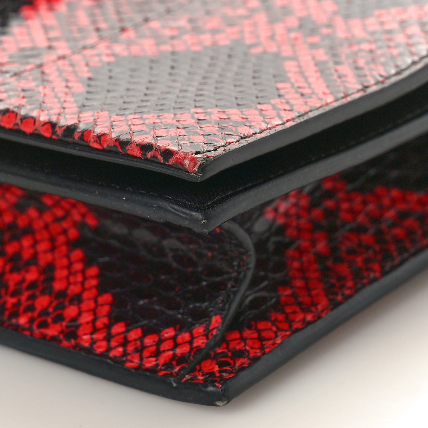 Snakeskin Monogram Toy Kate Strap Wallet Black Red