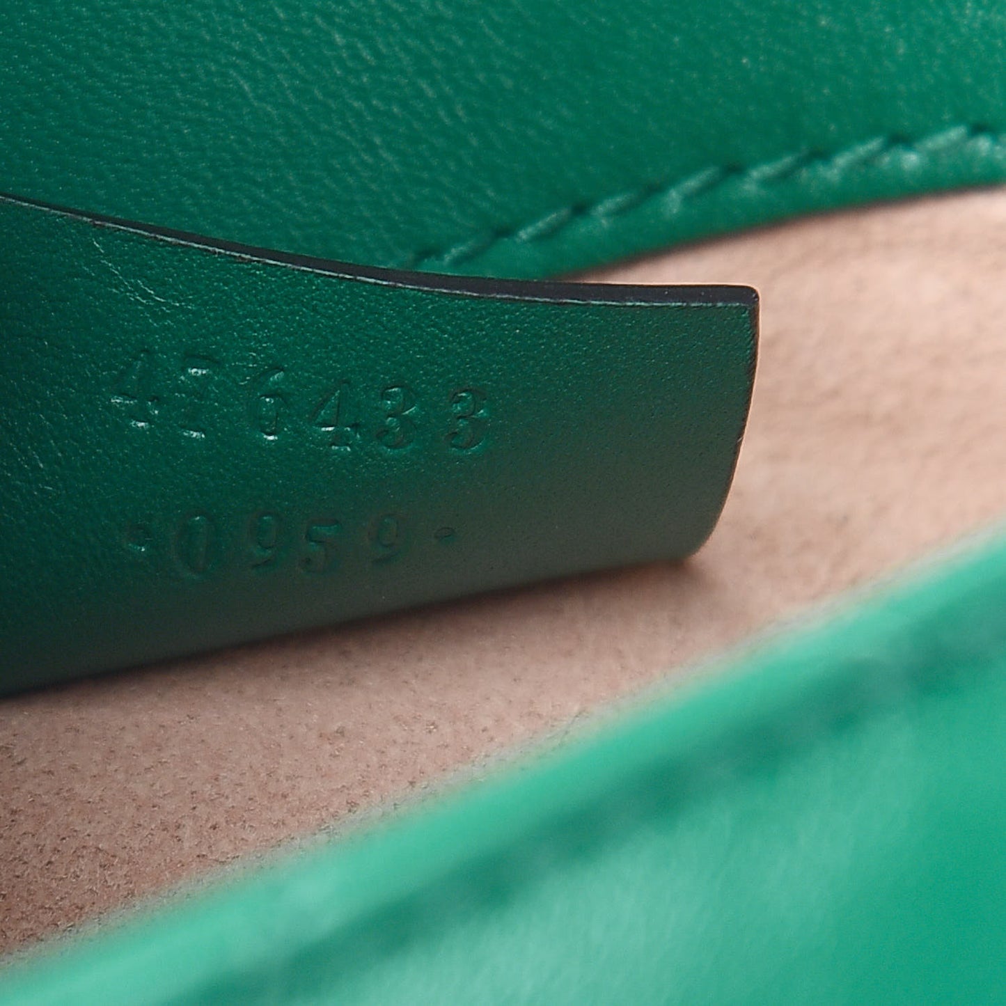 Calfskin Matelasse Super Mini GG Marmont Shoulder Bag Emerald Green