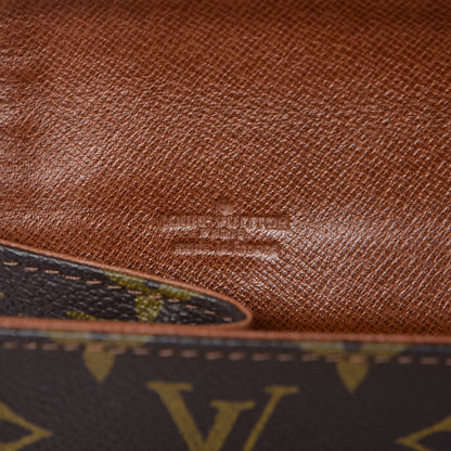 Louis Vuitton Monogram Pochette Dame 26 6 of 14
