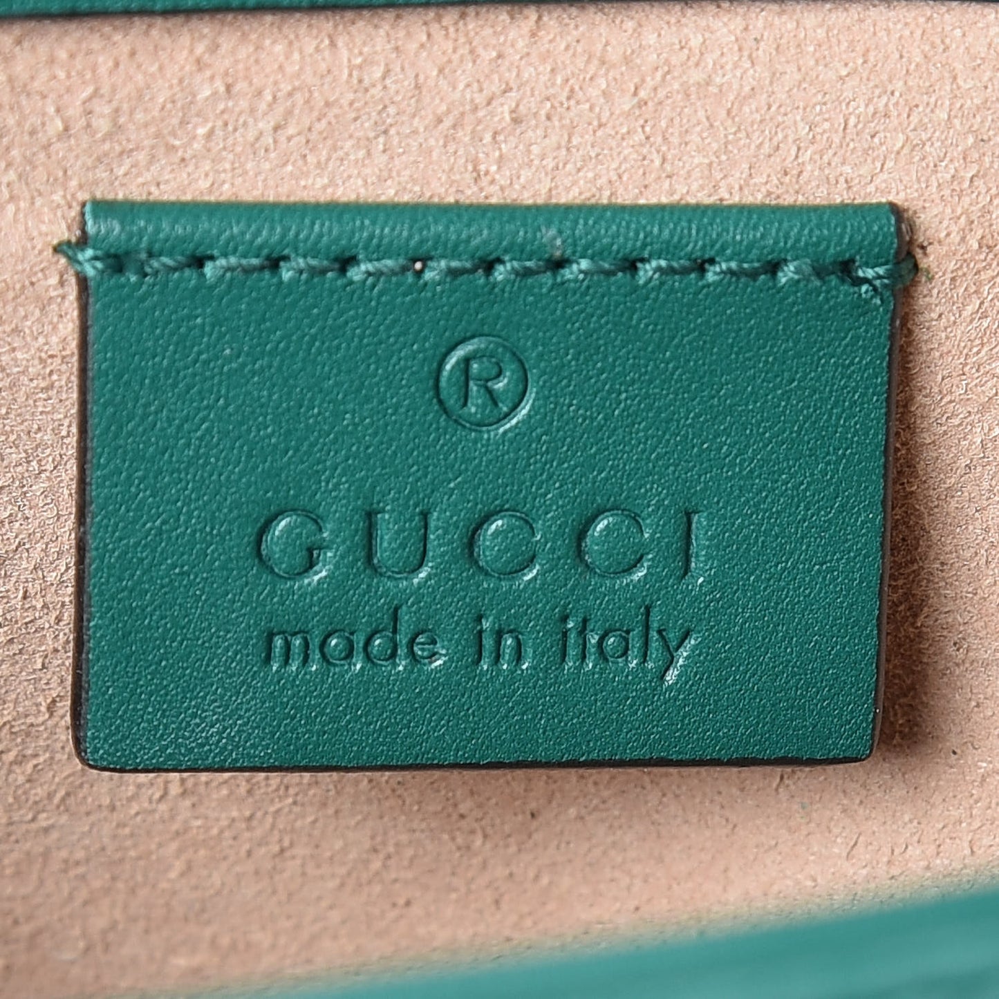 Calfskin Matelasse Super Mini GG Marmont Shoulder Bag Emerald Green