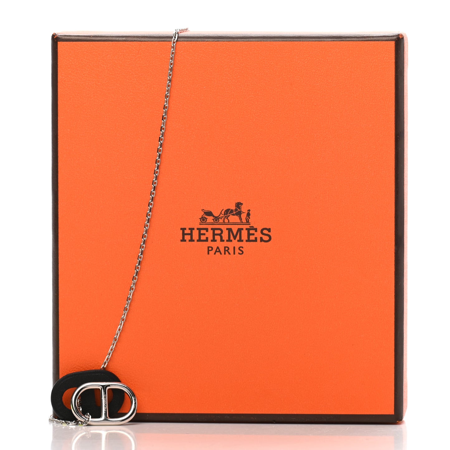 Swift O'Maillon Pendant Necklace Black
