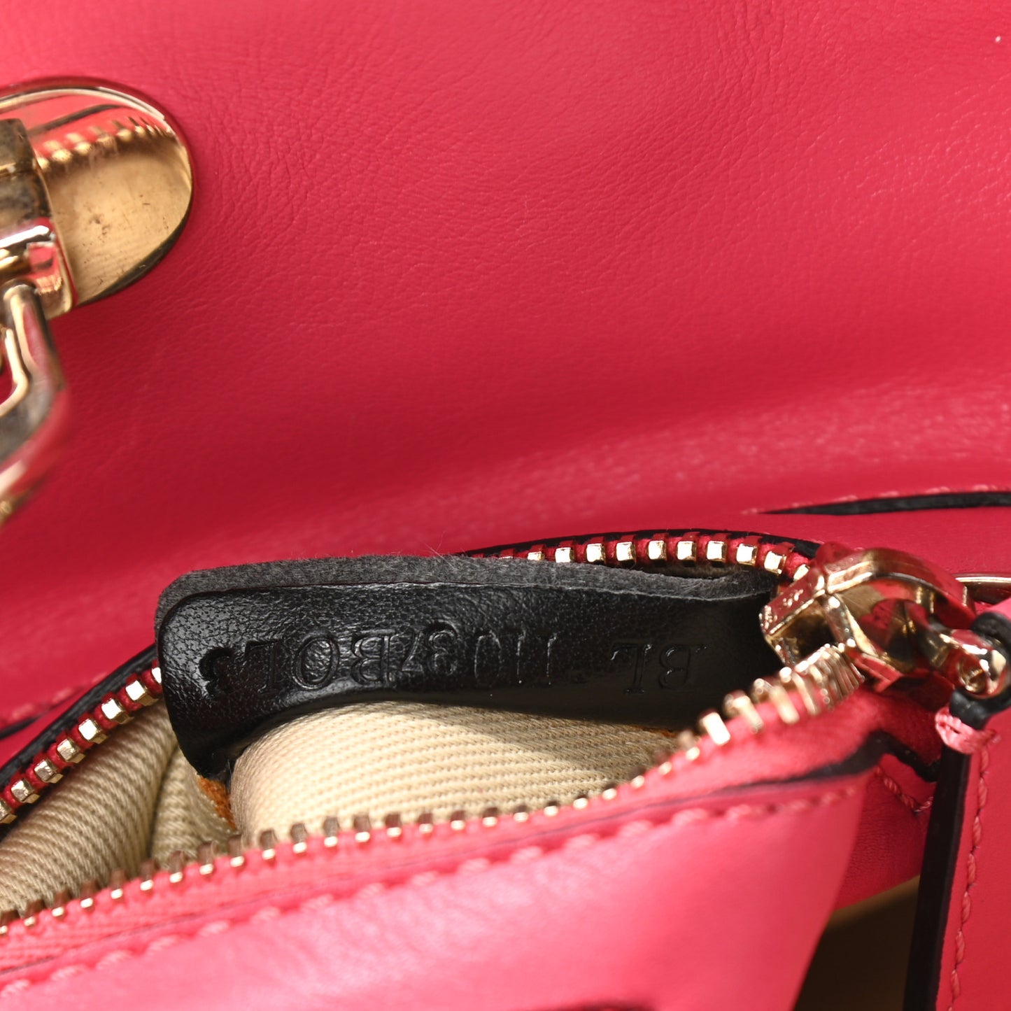 Vitello Small Rockstud Tote Deep Rose