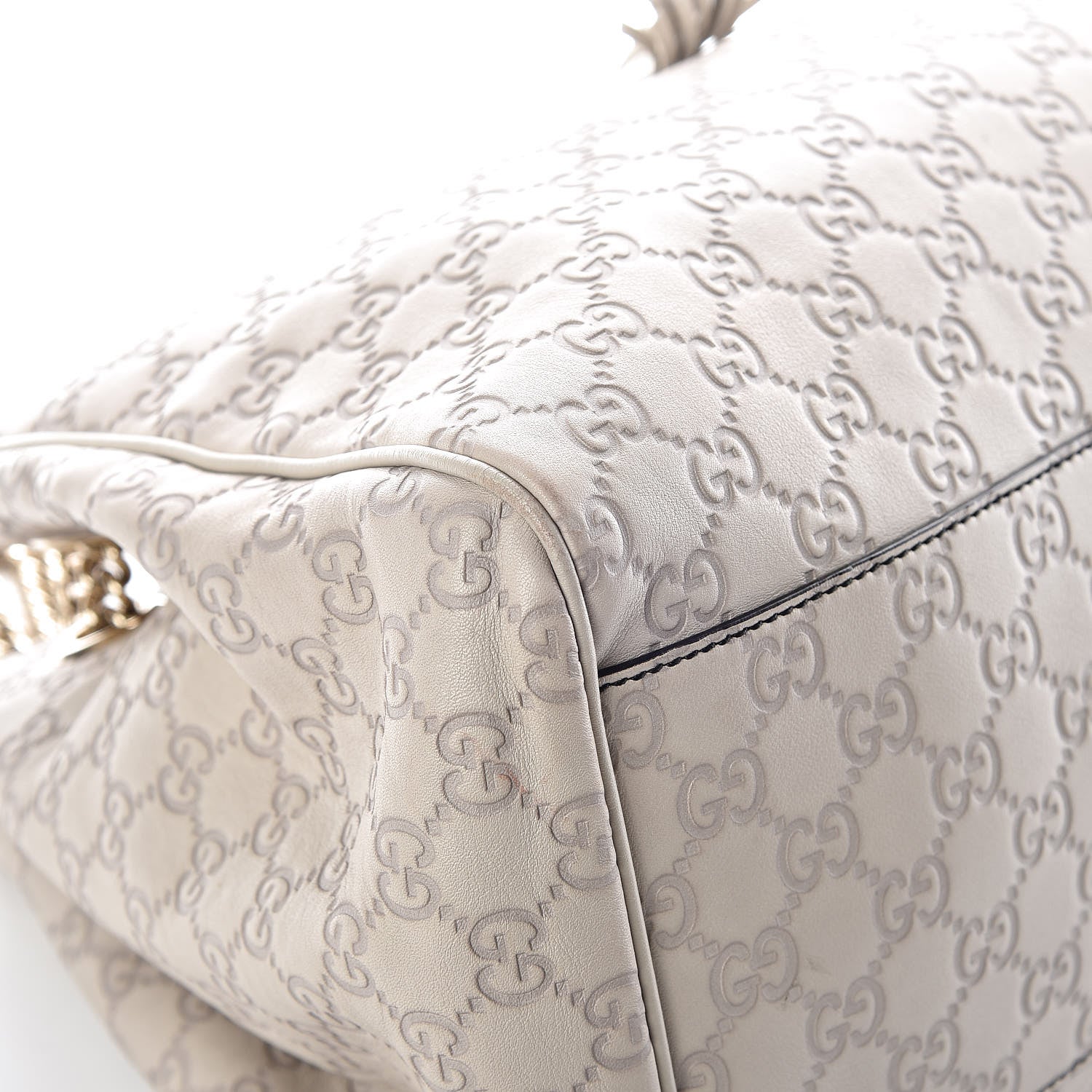 Gucci Guccissima Signature Medium Emily Shoulder Bag Mystic White 9 of 14