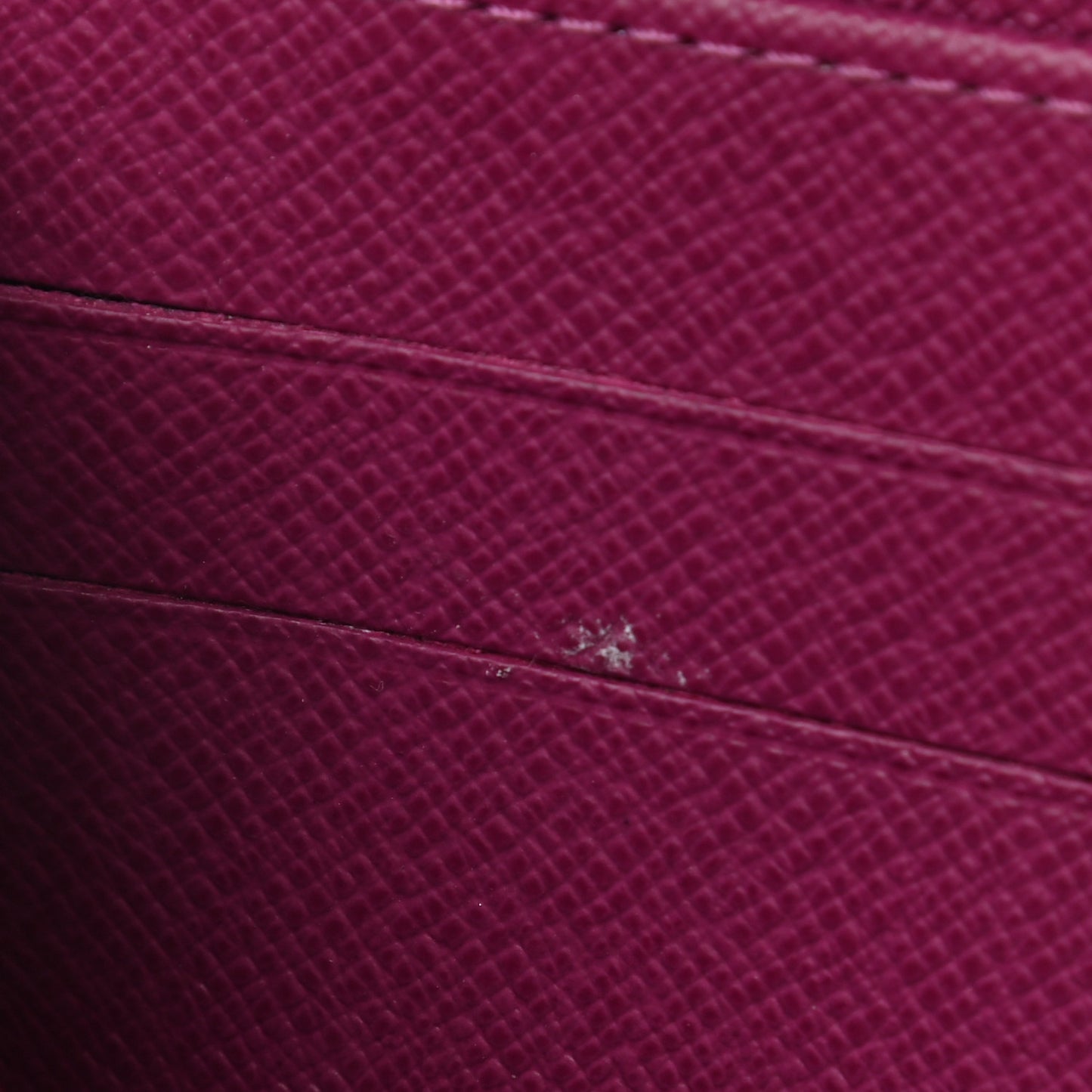Epi Zippy Organizer Wallet Cassis