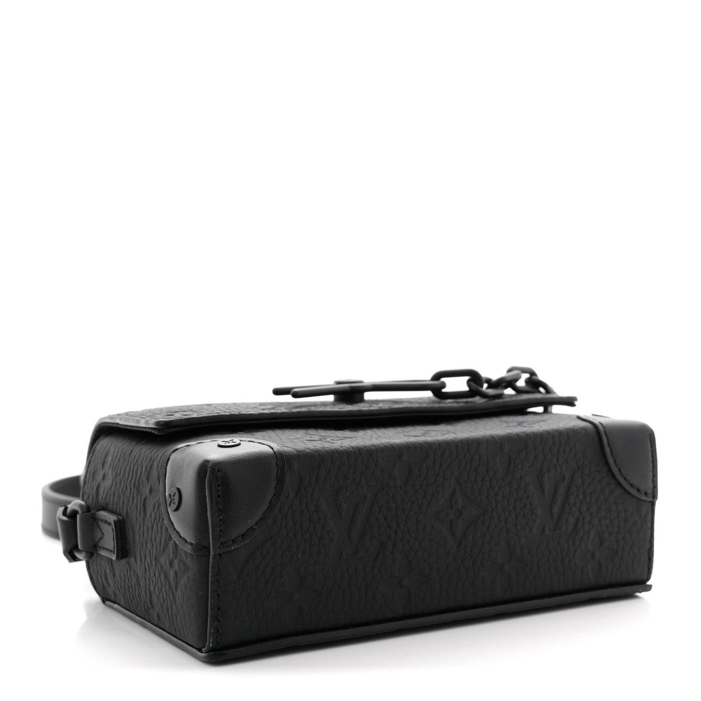 Taurillon Monogram Steamer Wearable Wallet Black