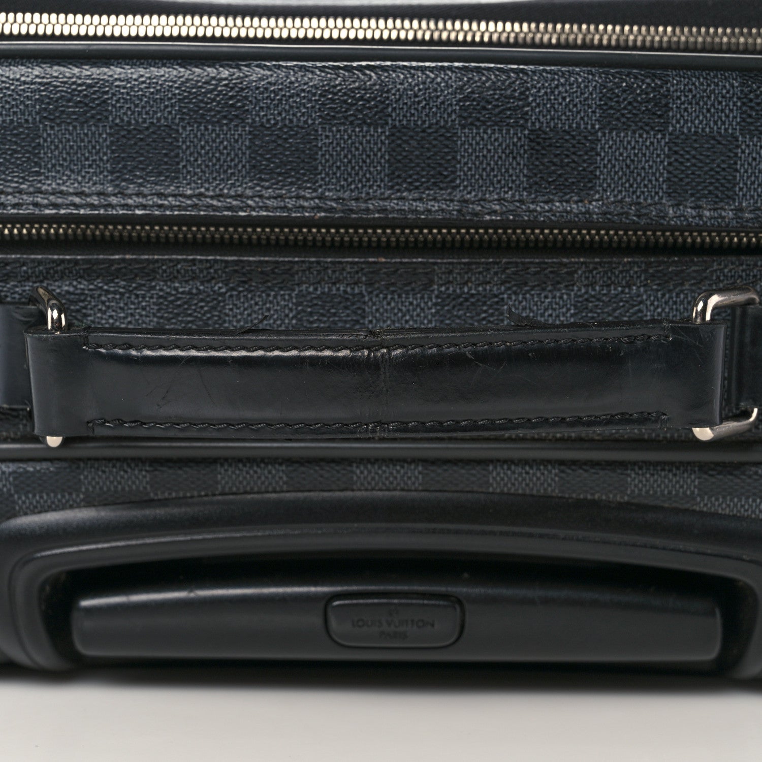 Louis Vuitton Damier Graphite Pilot Case 26 of 30