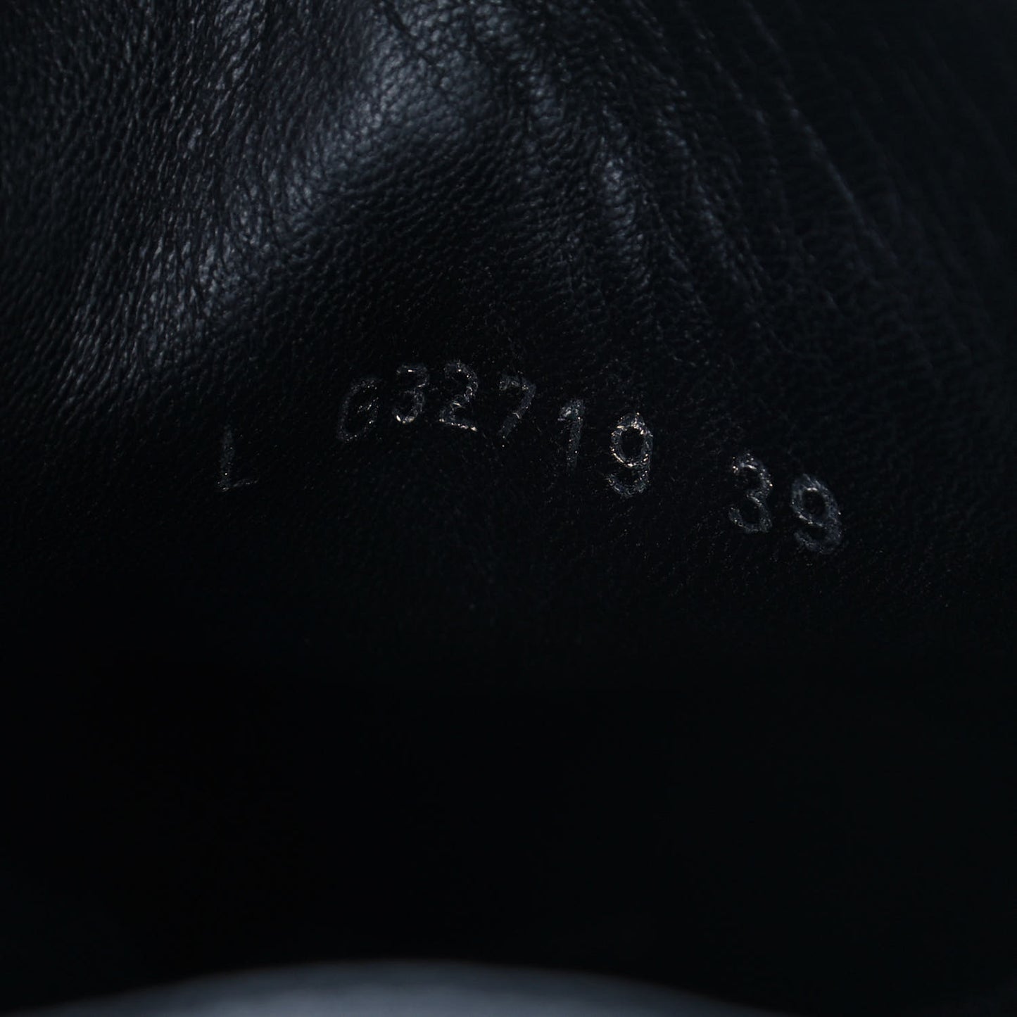 Calfskin Womens CC Sneakers 39 Black White