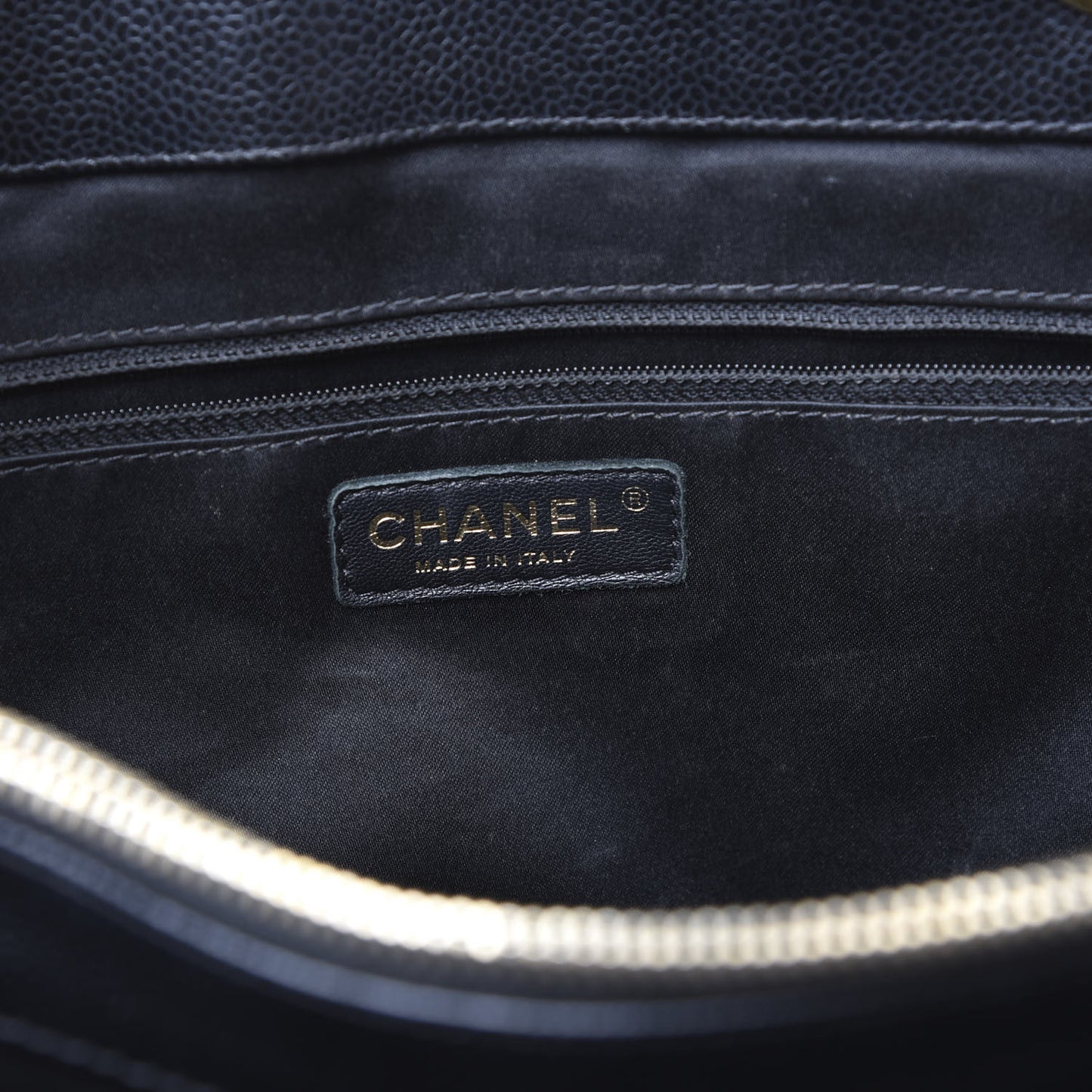 Caviar Quilted XL Grand Shopping Tote GST Black