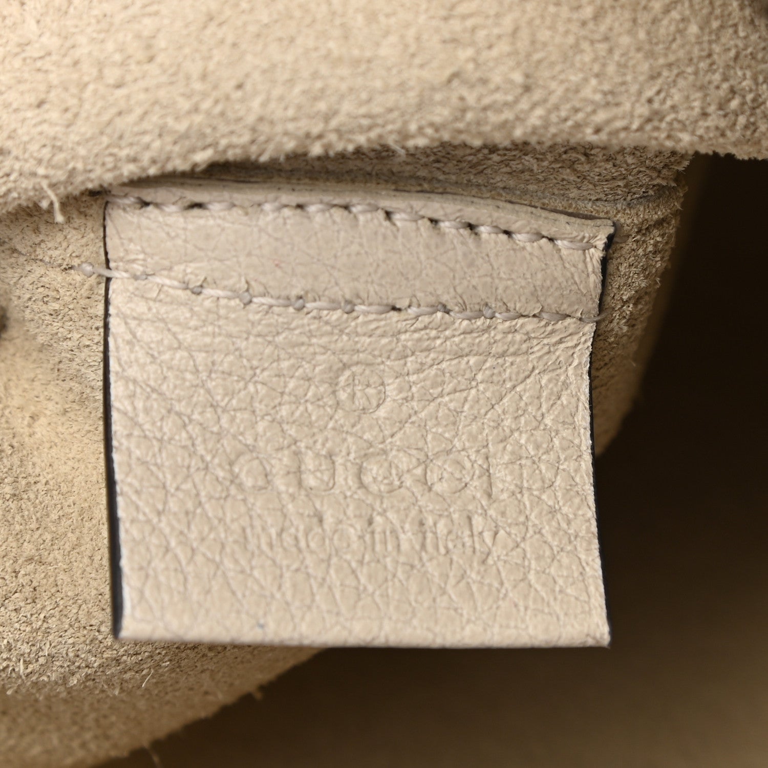 Gucci Pebbled Calfskin Medium Logo Portfolio Clutch White 6 of 7