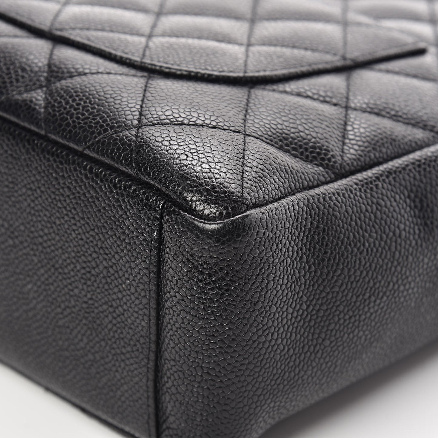 Caviar Quilted Petit Shopping Tote PST Black