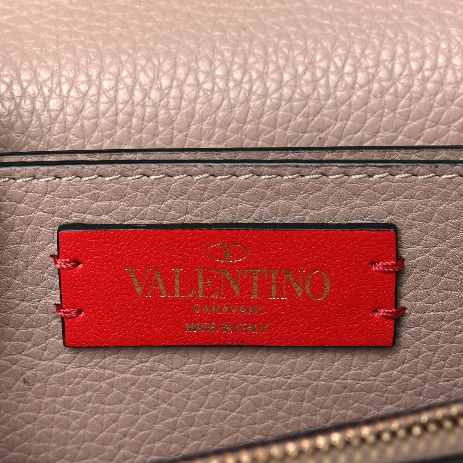 Valentino Garavani Pebbled Calfskin Rockstud Flap Wallet On Chain Poudre 6 of 8