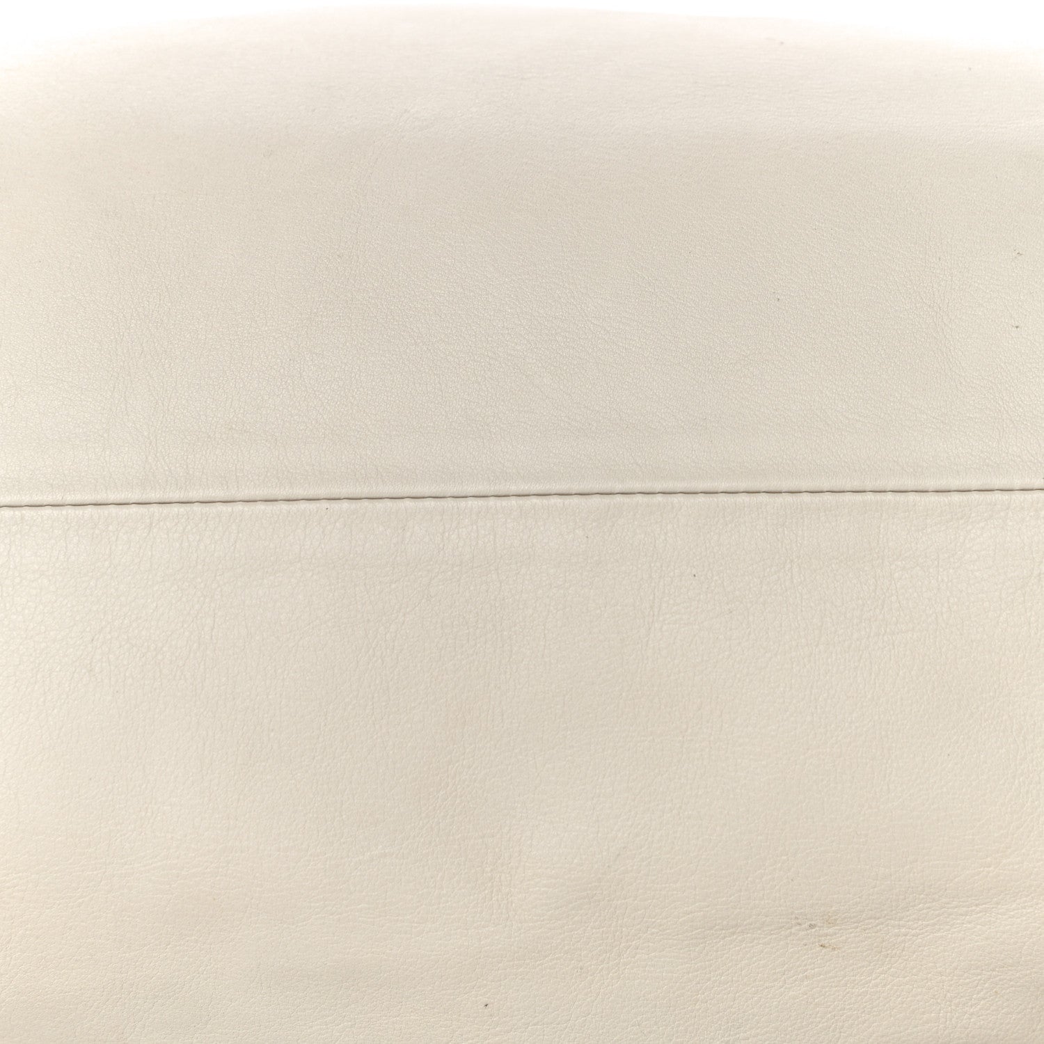 Bottega Veneta Smooth Butter Calf The Pouch Oversized Clutch Plaster 14 of 19