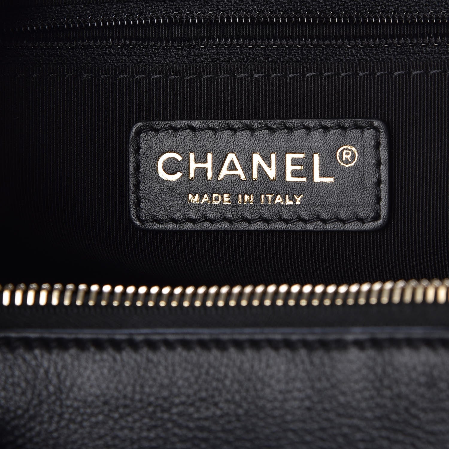 Chanel Calfskin Quilted CC Vanity Case Black 6 of 8