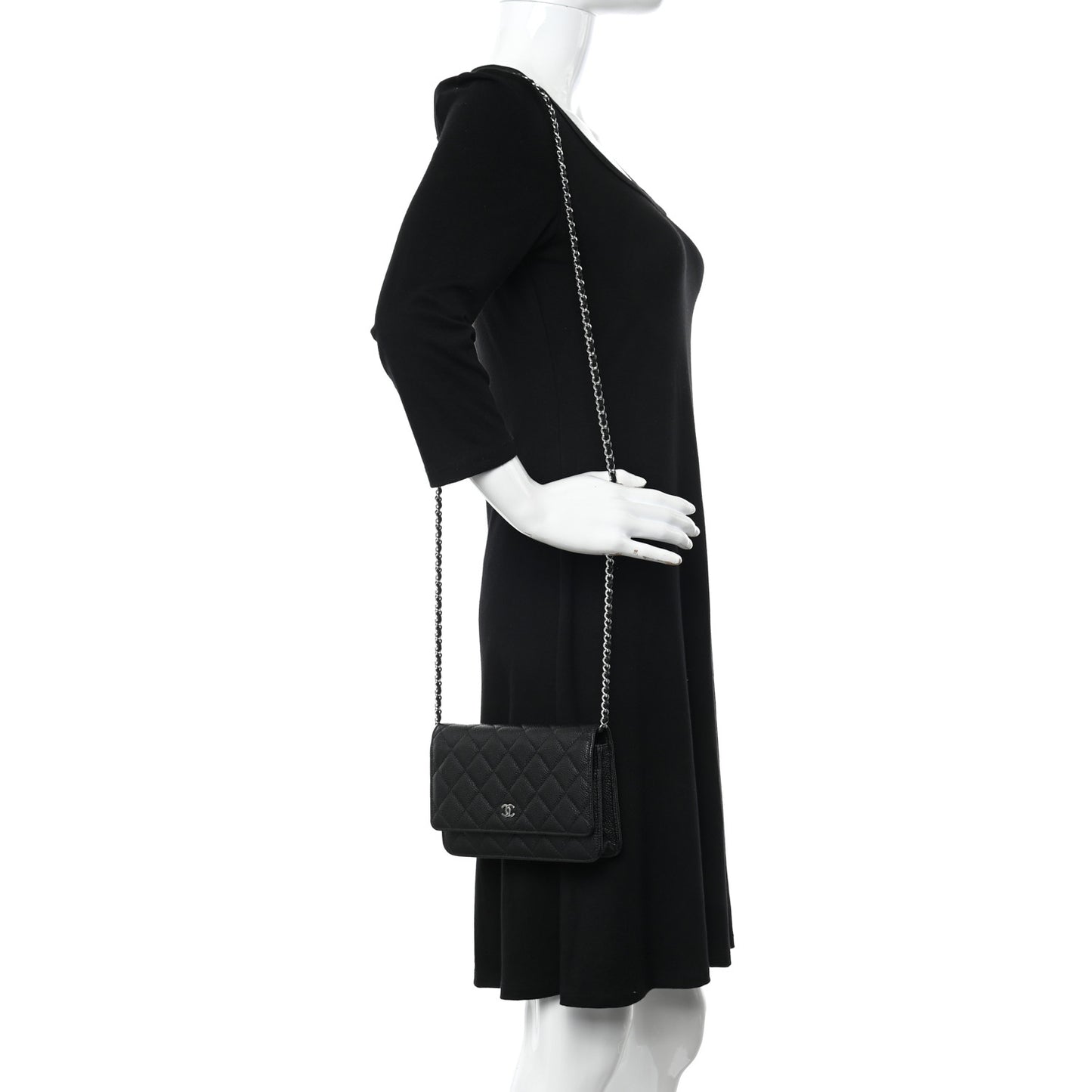 Caviar Quilted Wallet on Chain WOC Black