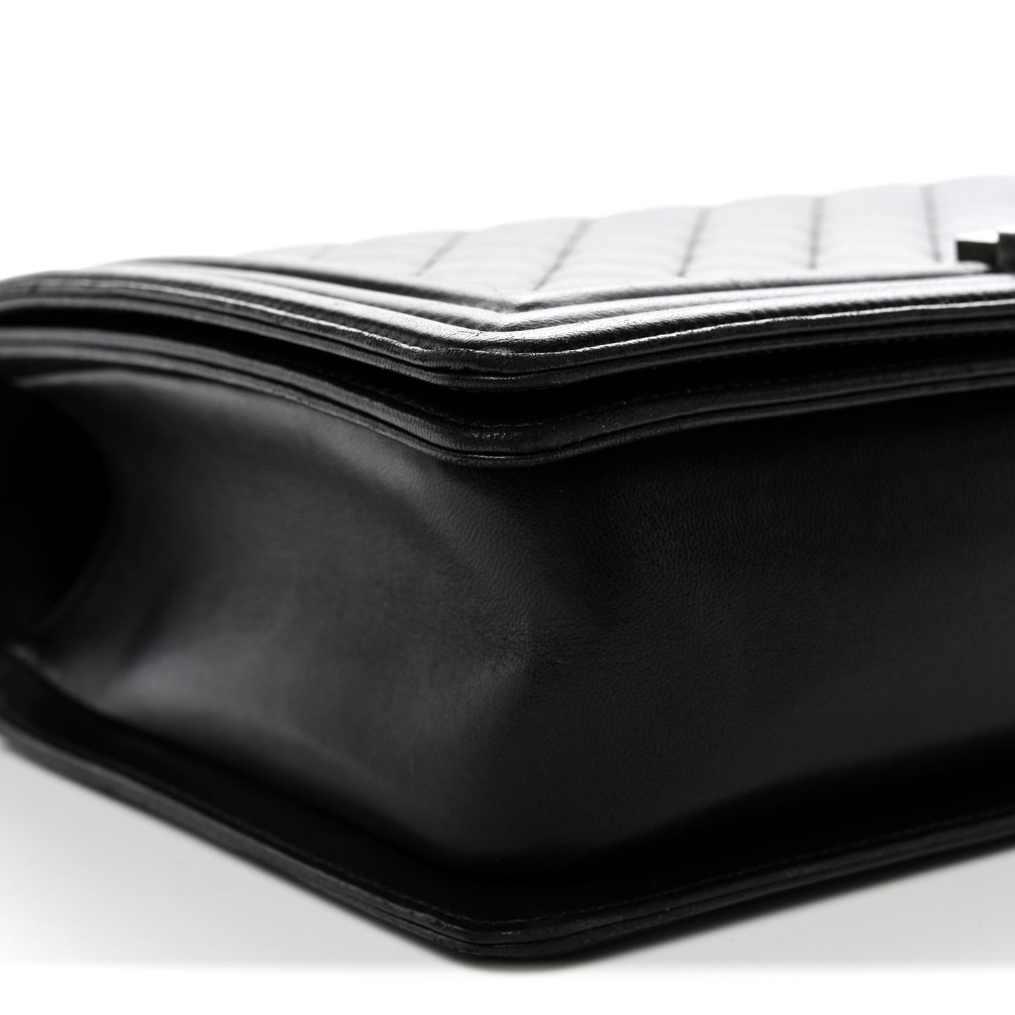 Lambskin Quilted New Medium Boy Flap Black