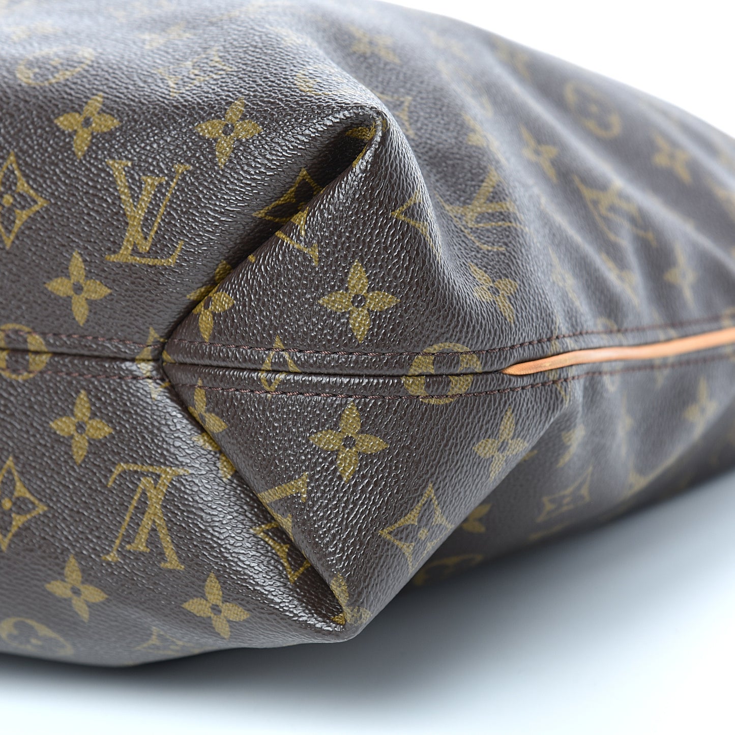 Monogram Sully MM