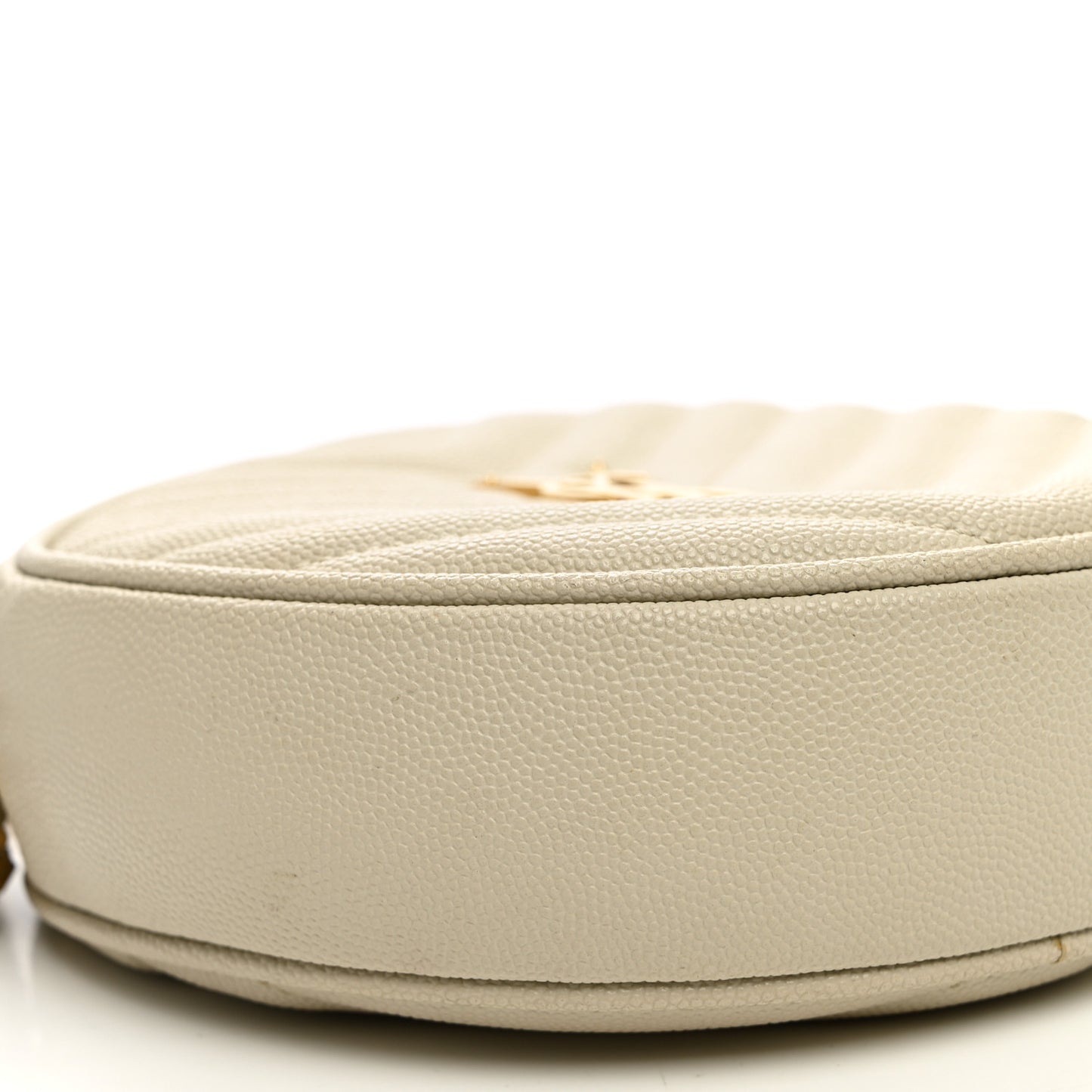 Grain De Poudre Matelasse Chevron Quilted Round Vinyle Camera Bag Crema Soft