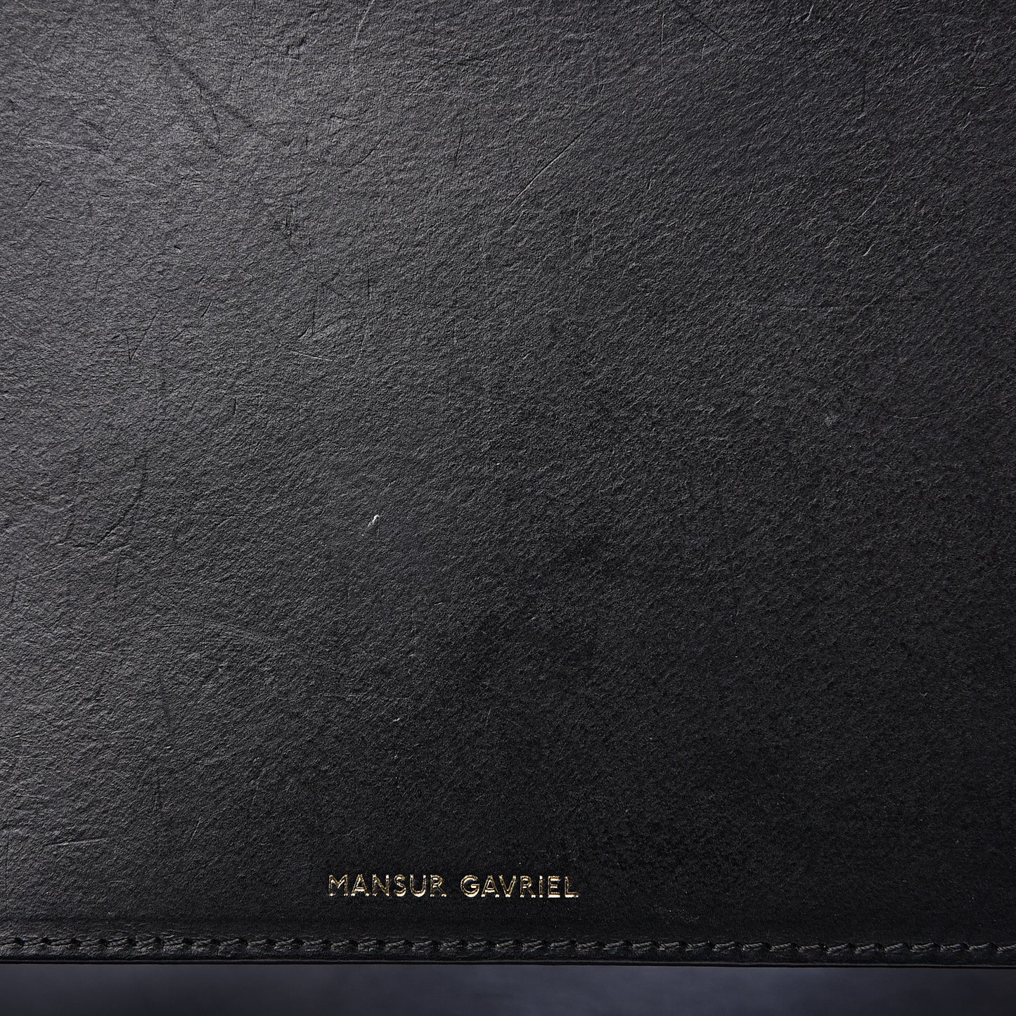 Vegetable Tanned Calfskin Bucket Bag Black Flamma
