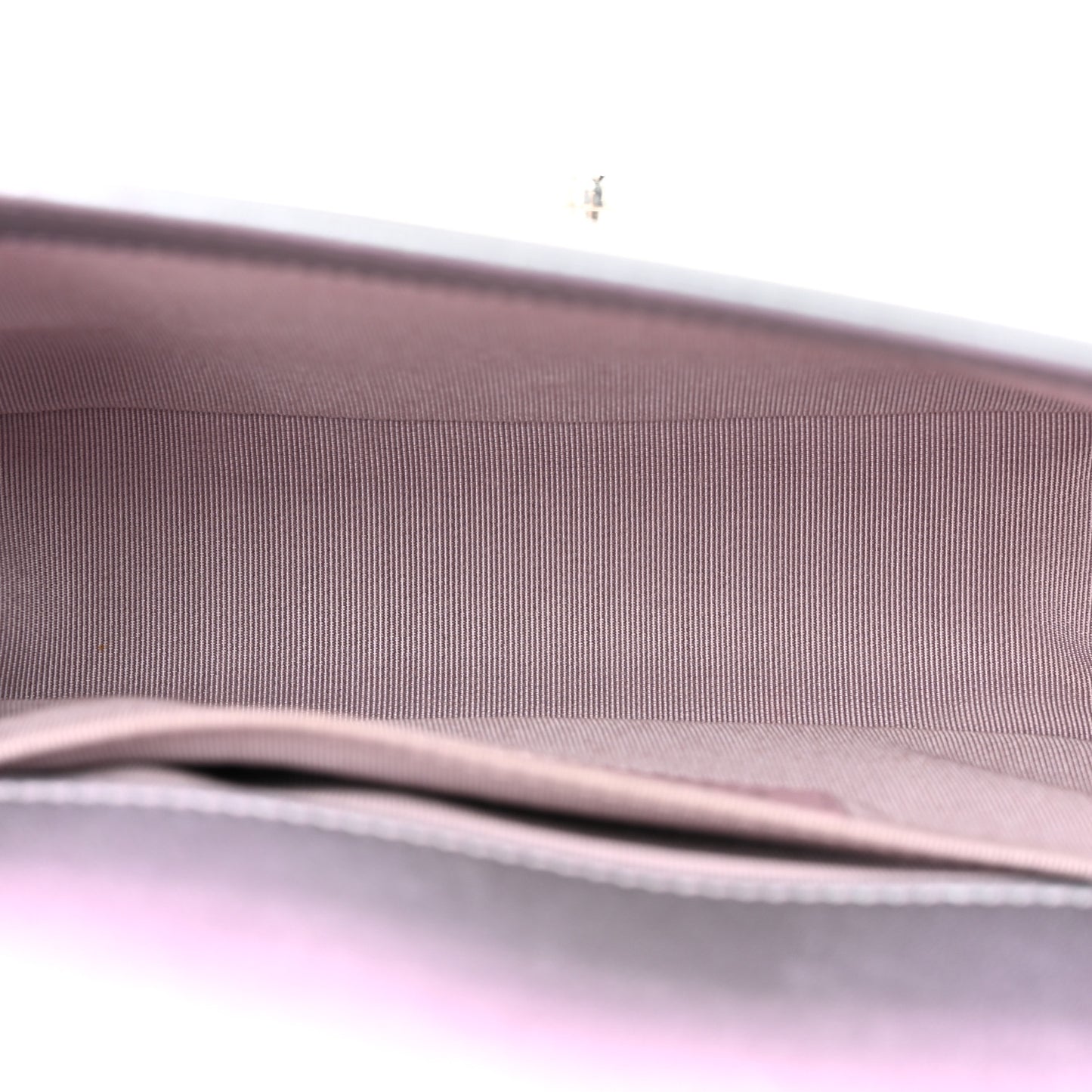 Iridescent Patent Calfskin PVC Quilted Small Boy Flap Light Purple