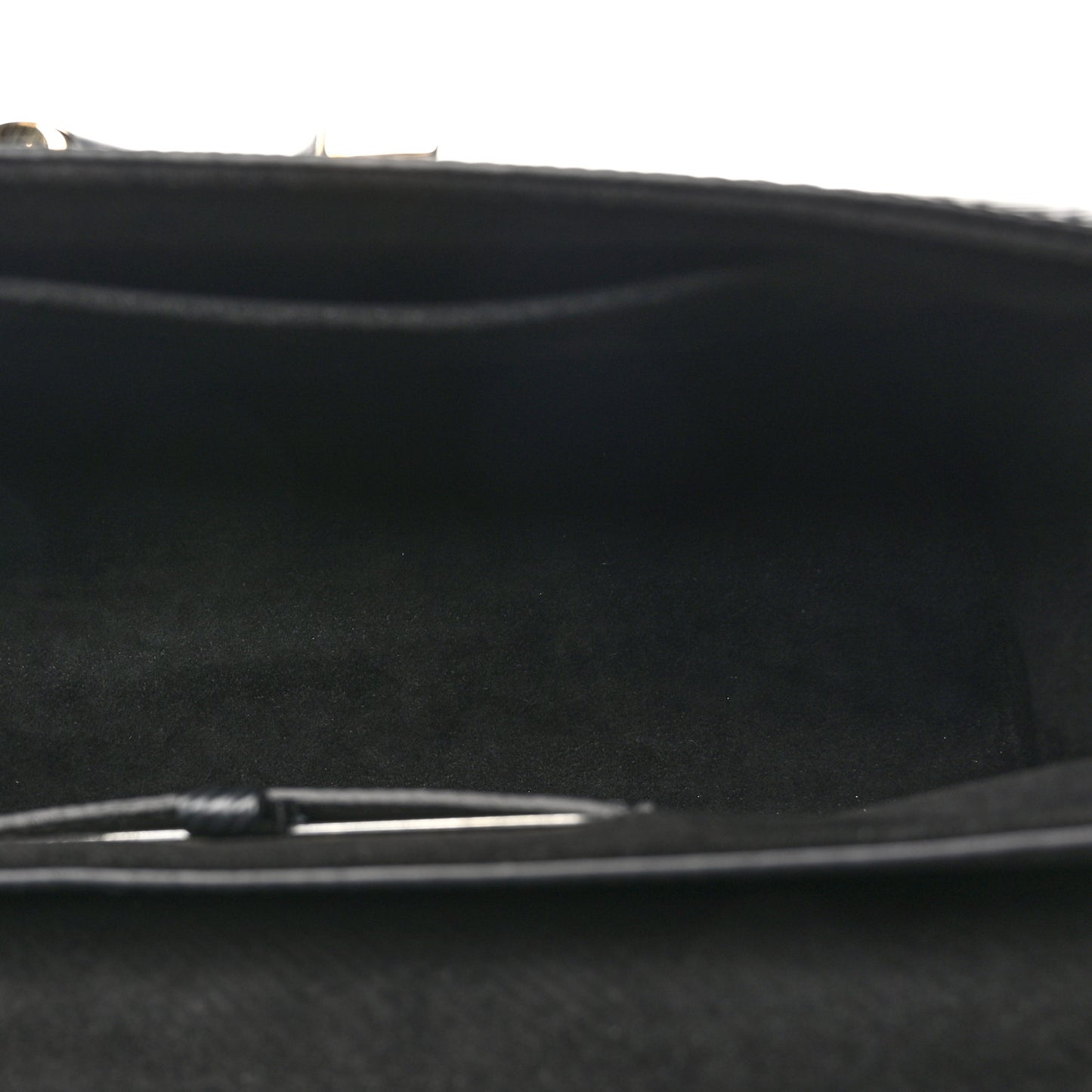 Epi Twist Shoulder Bag MM Black