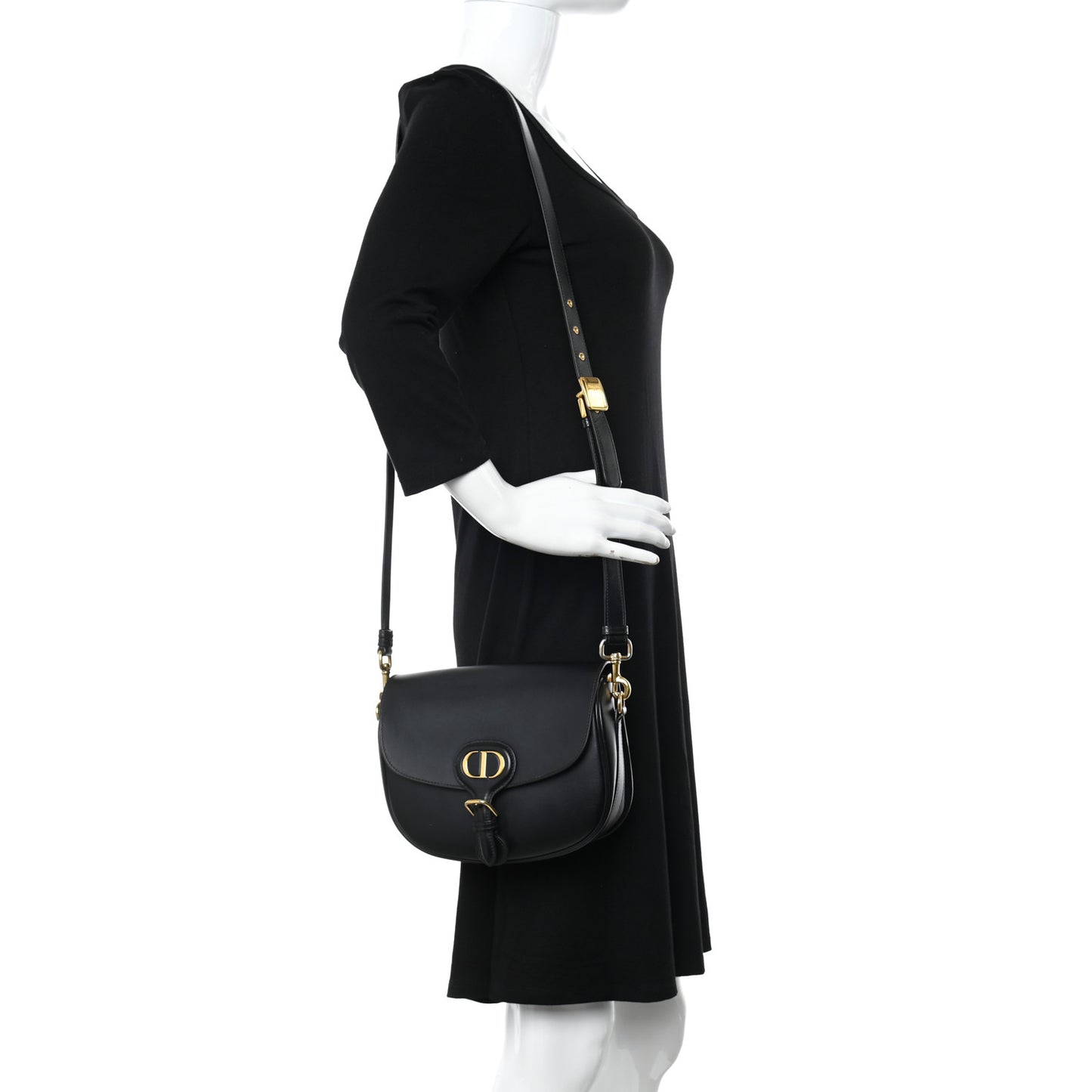 Box Calfskin Medium Bobby Flap Black