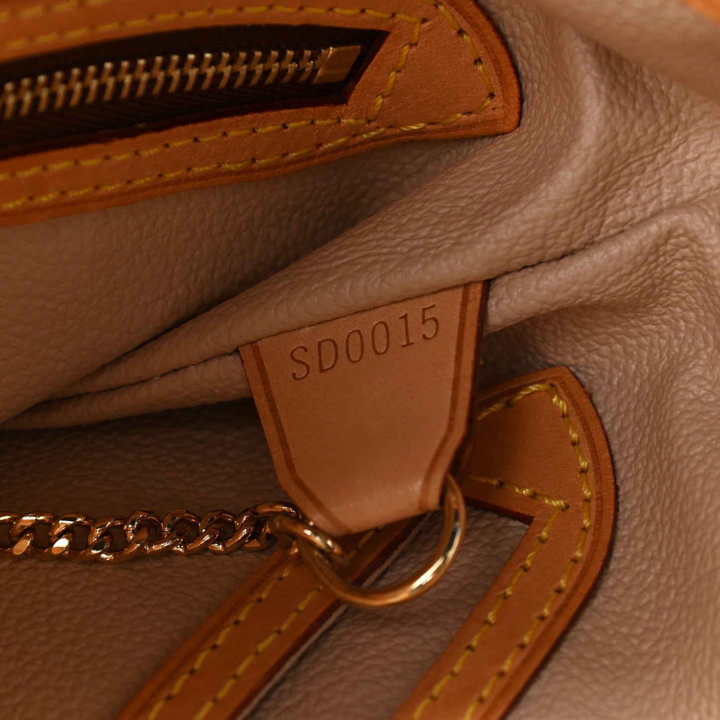 Monogram Petit Bucket 23