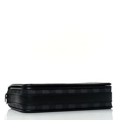Louis Vuitton Damier Graphite 3D Studio Messenger 4 of 9