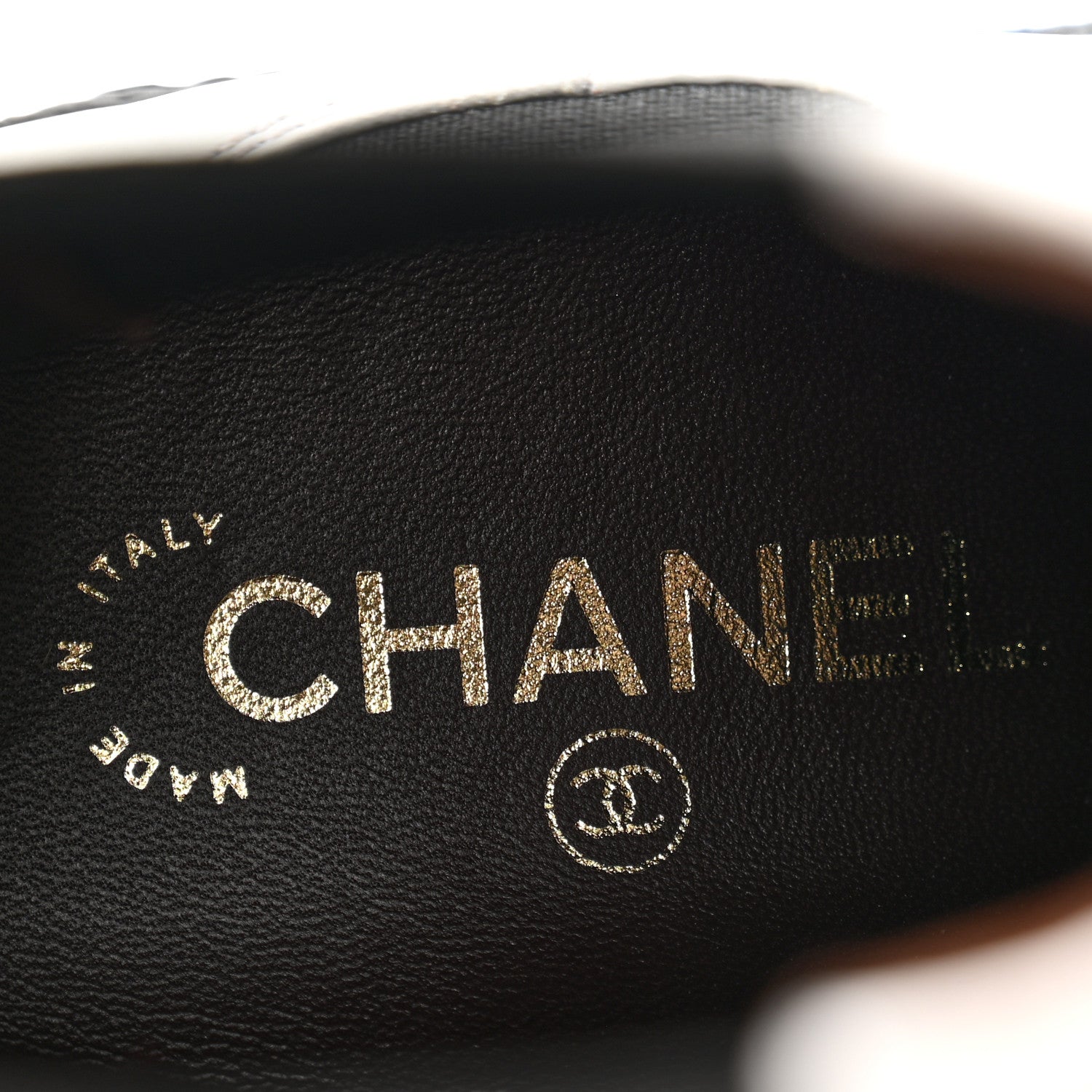 Chanel Calfskin Cap Toe CC Ankle Boots 38.5 White Black 7 of 12