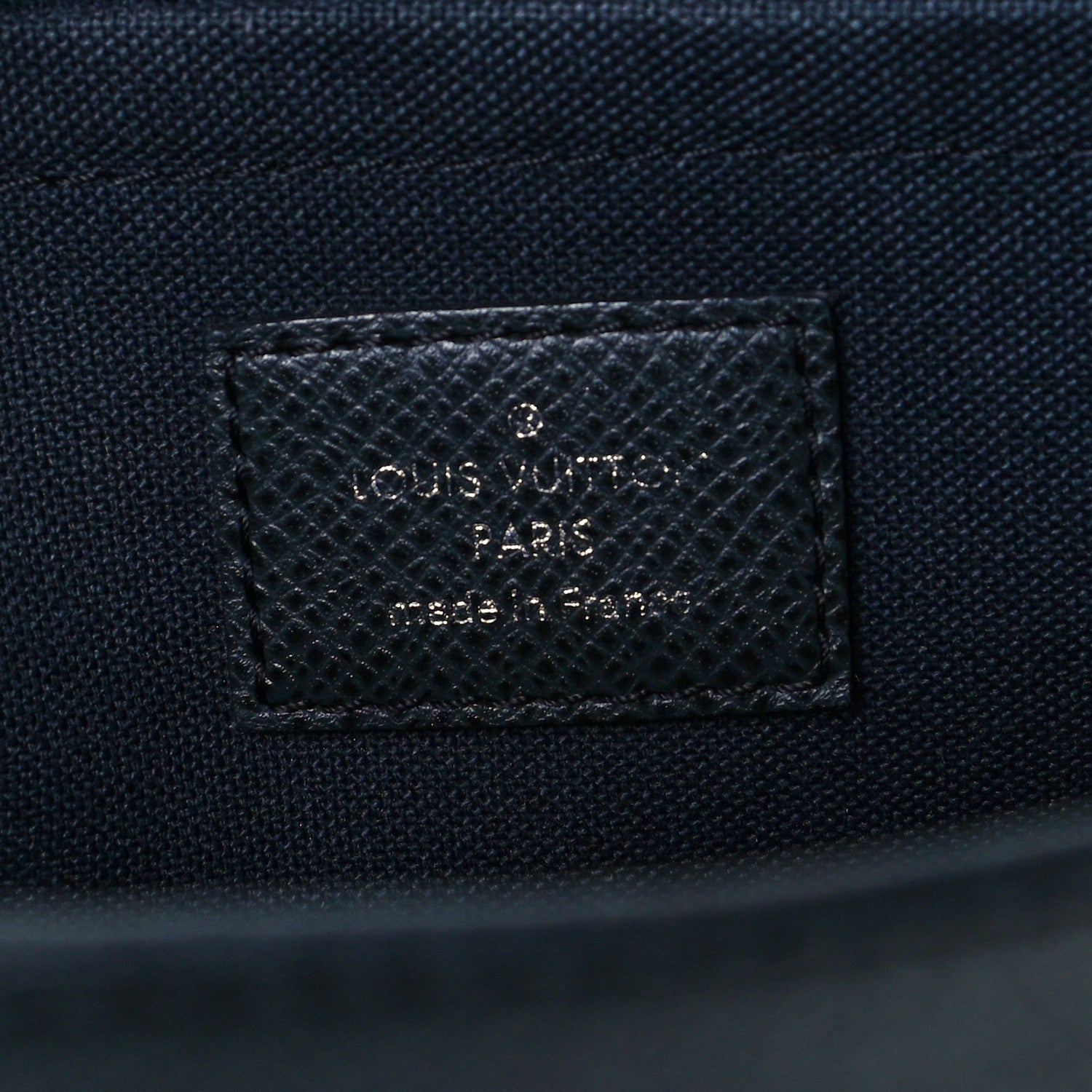 Louis Vuitton Taiga Andrei Gray 6 of 10