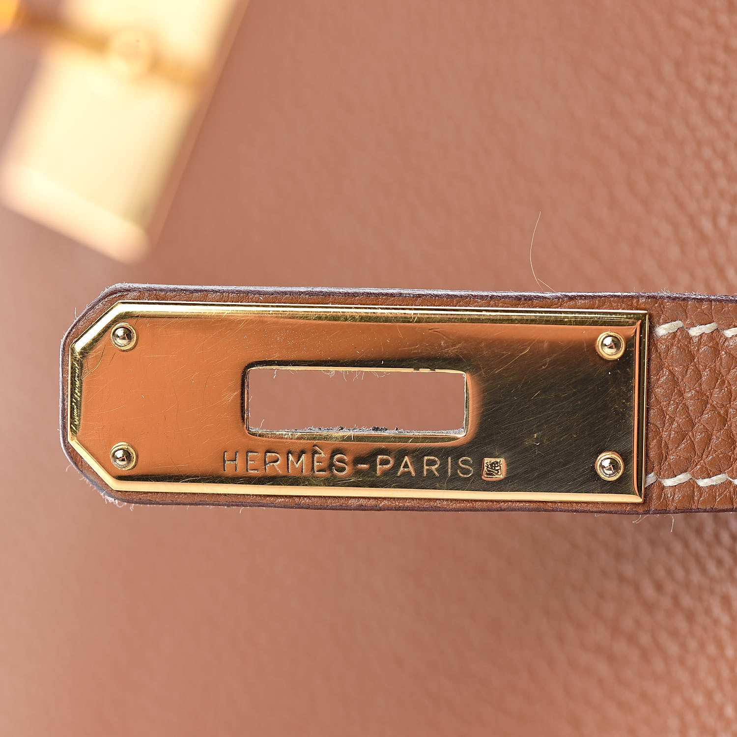 Hermes Togo Kelly Retourne 32 Gold 16 of 36
