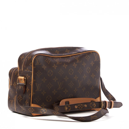 Louis Vuitton Monogram Nil 28 2 of 8