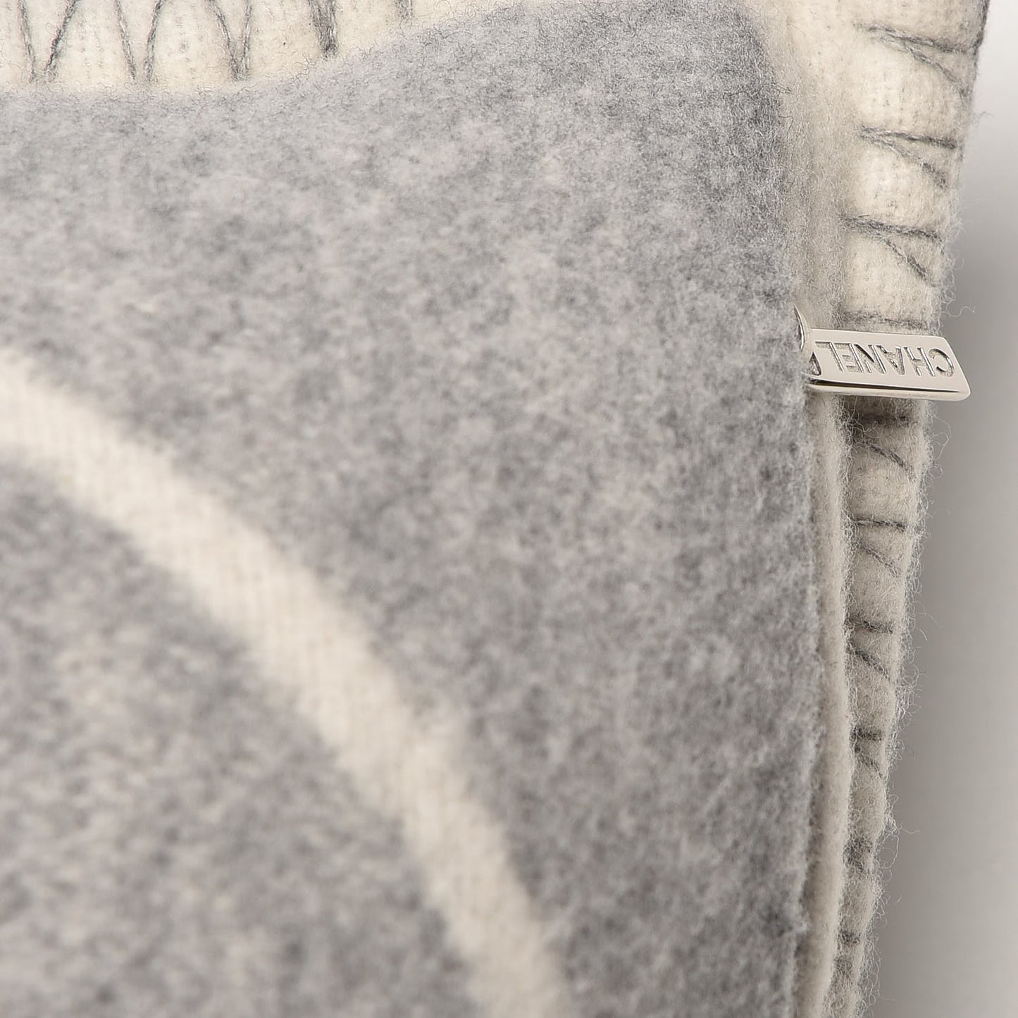 Merino Wool Cashmere CC Pillow Grey Off White