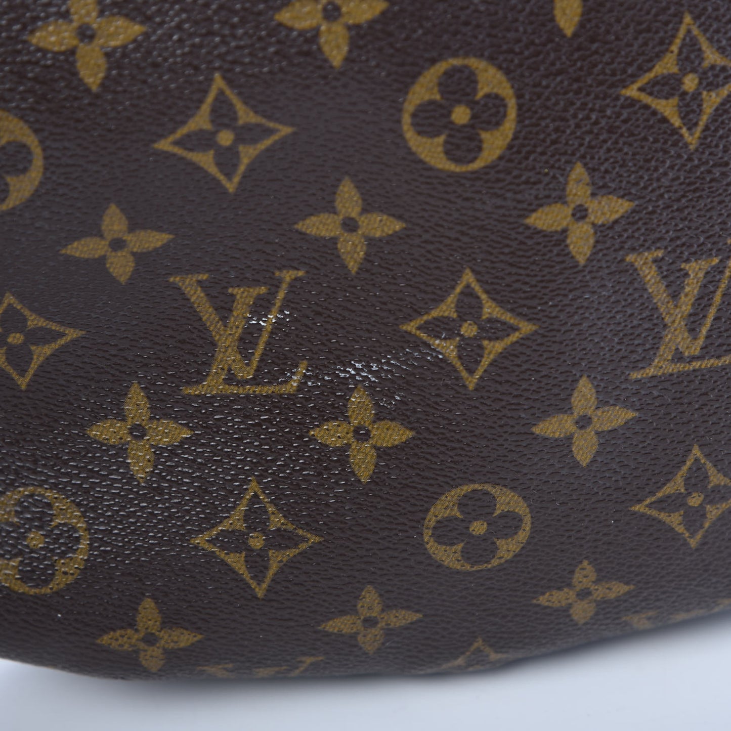 Monogram Croissant MM