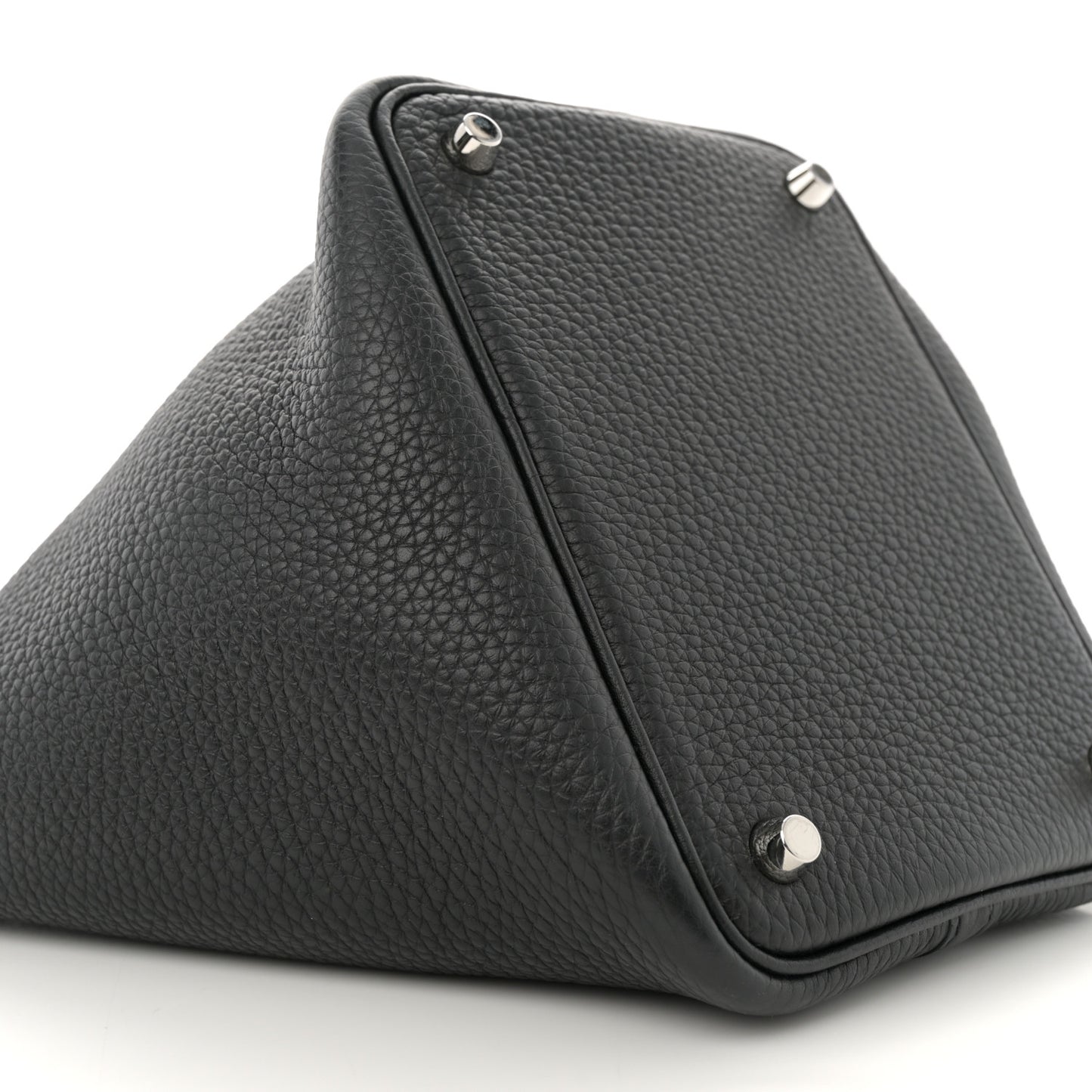 Taurillon Clemence Picotin Lock 18 PM Black