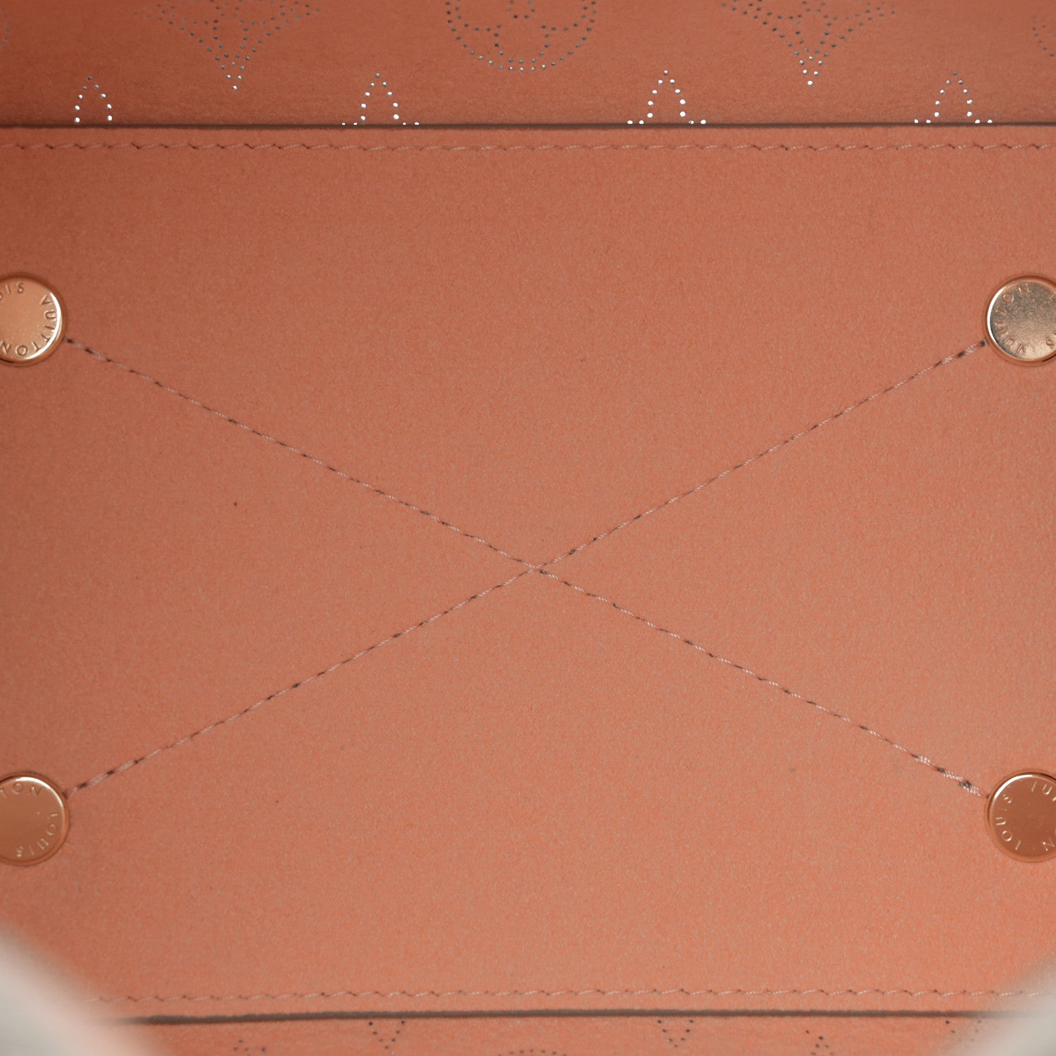 Louis Vuitton Mahina Flight Mode Bella Grey 6 of 11