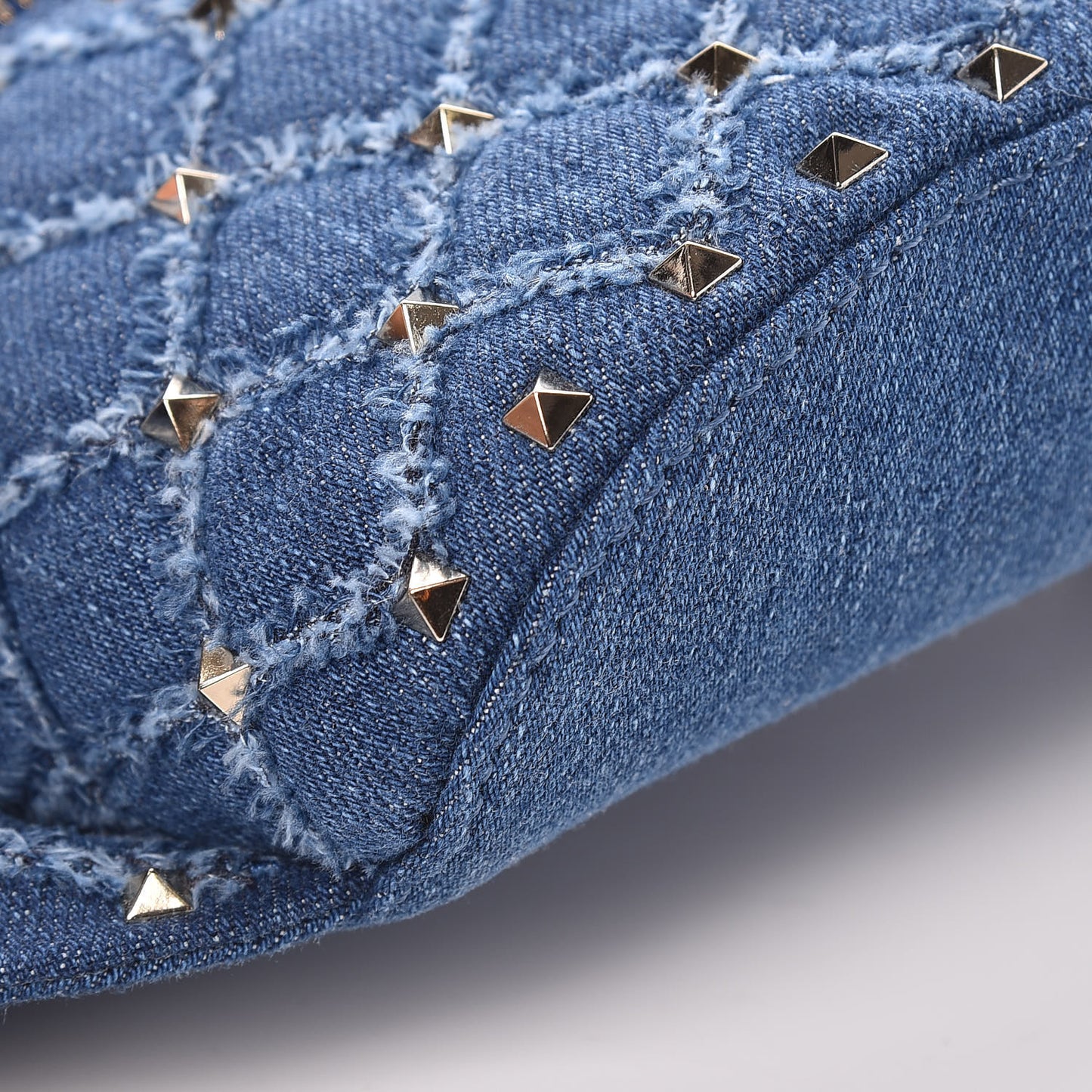 Denim Rockstud Spike Belt Bag 95 Denim