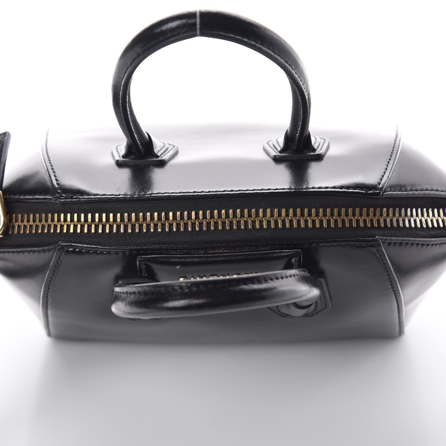 Shiny Lord Calfskin Mini Antigona Black