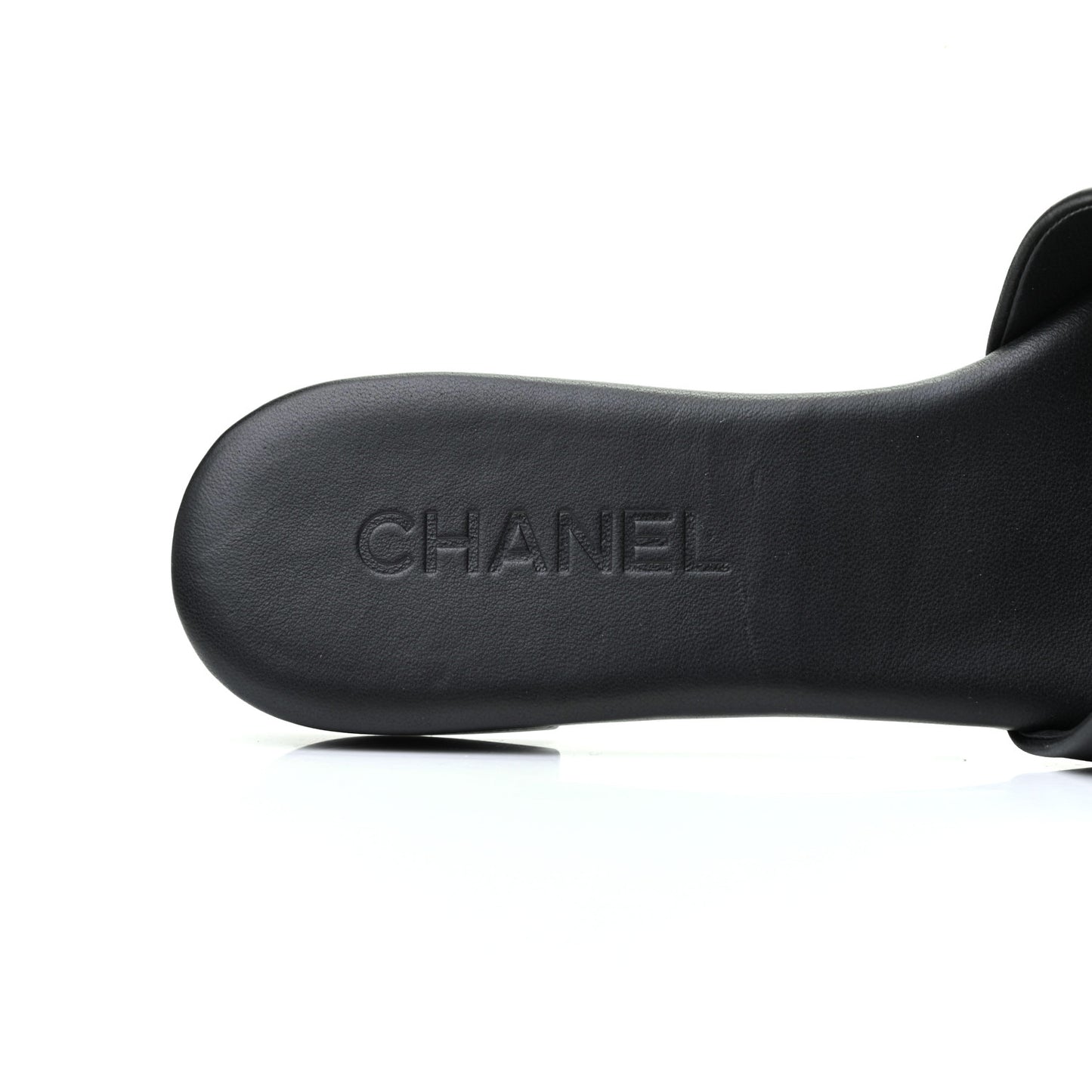 Lambskin Enamel CC Mules 36.5 Black