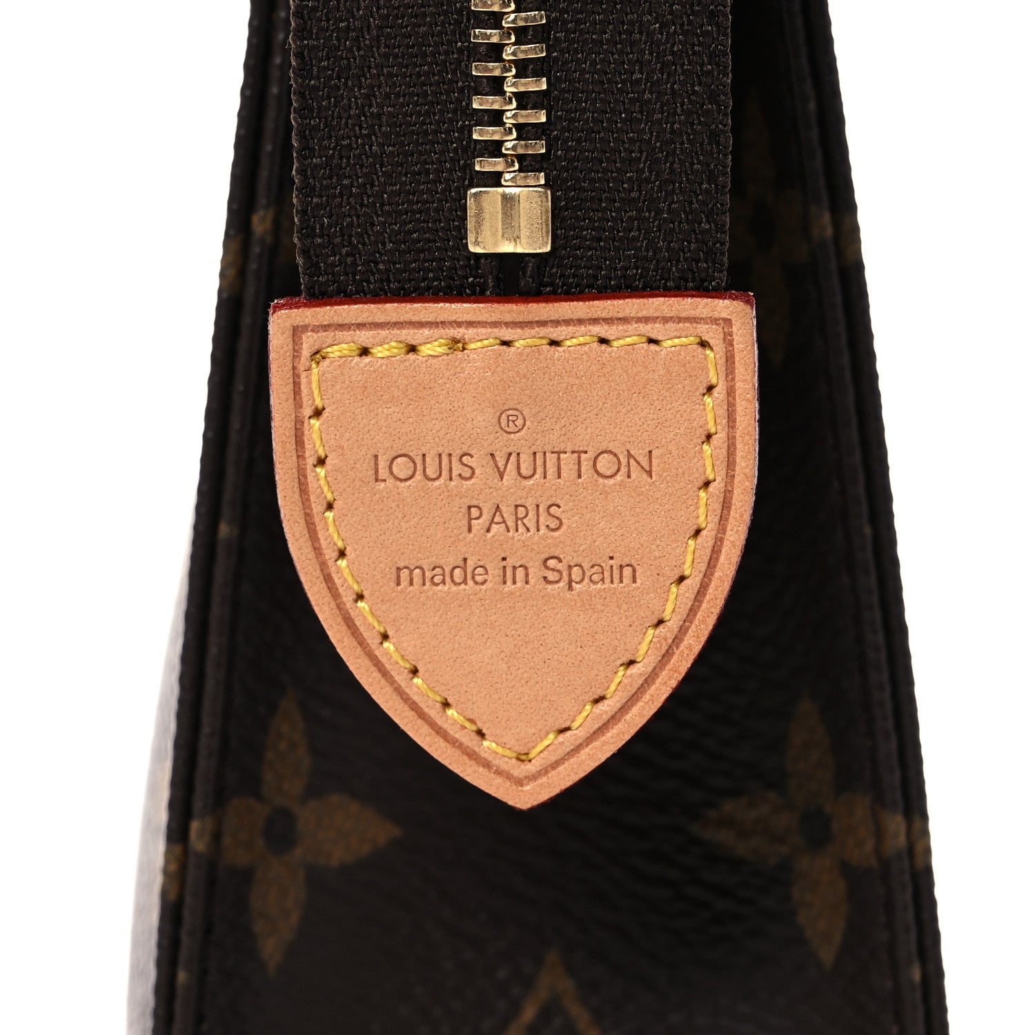 Louis Vuitton Monogram Toiletry Pouch 19 6 of 9