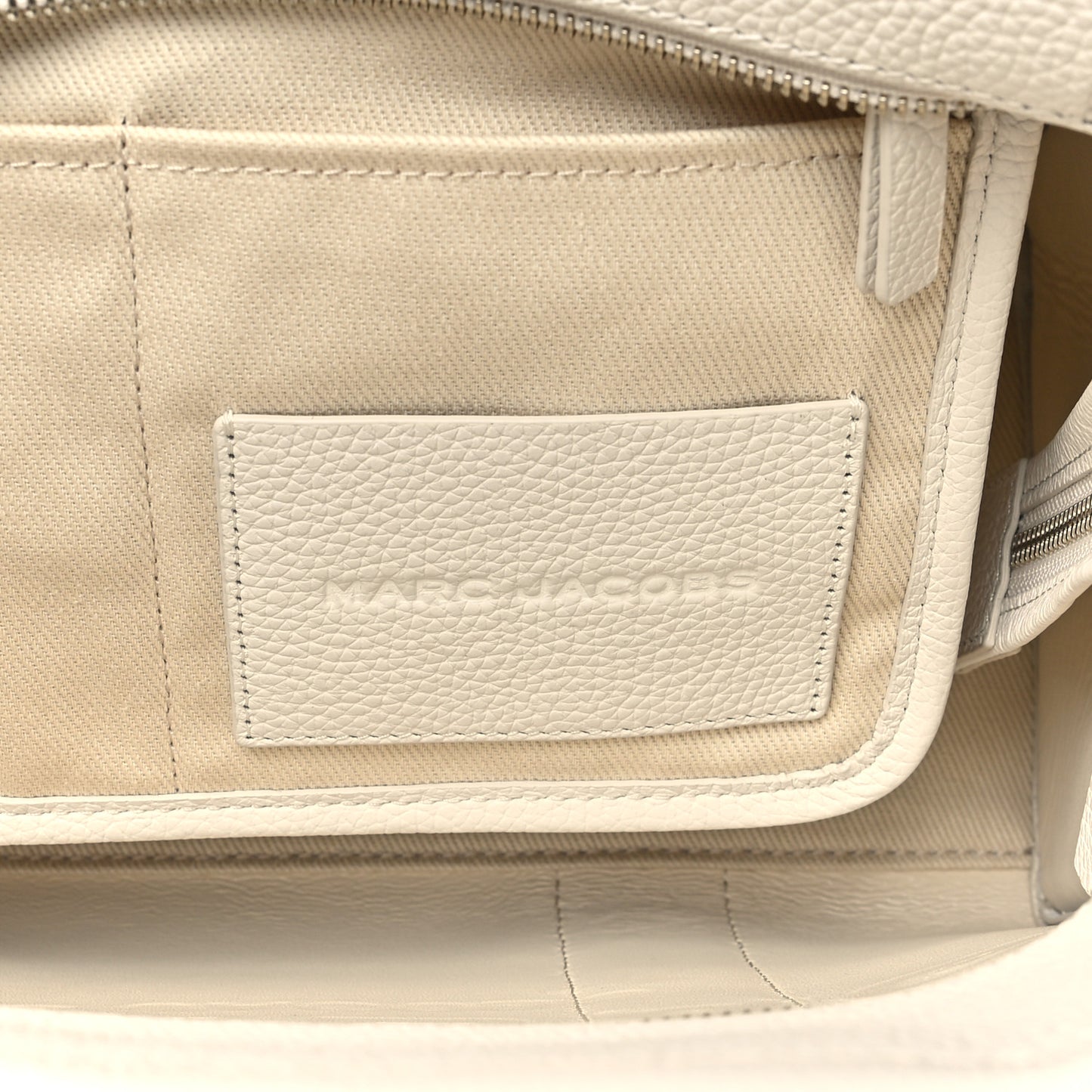 Grained Calfskin Medium The Tote Bag Cotton Silver
