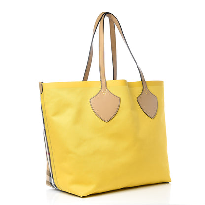 Burberry Vintage Check Large The Giant Reversible Tote Antique Yellow 3 of 9