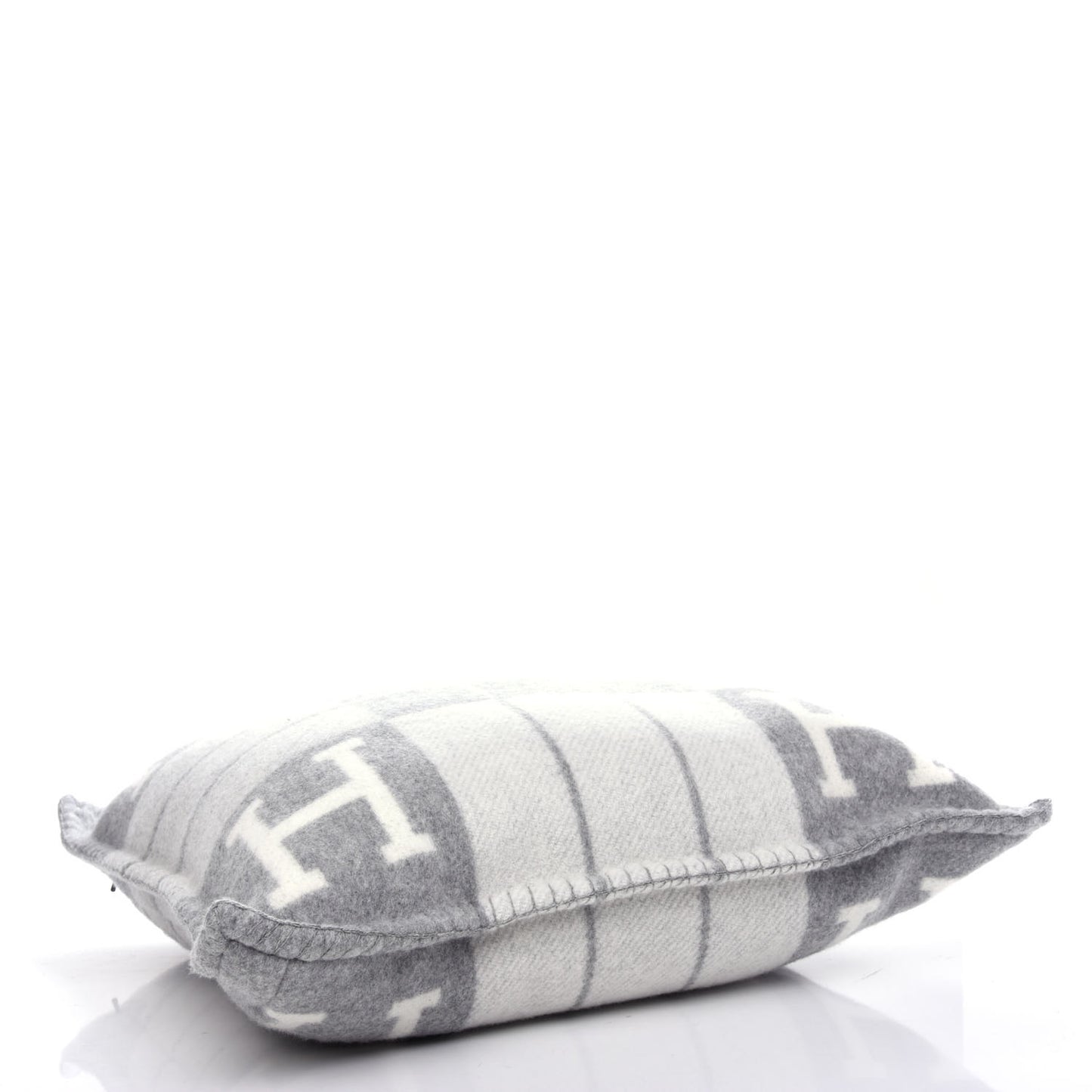 Wool Cashmere Avalon III Pillow PM Ecru Gris Clair