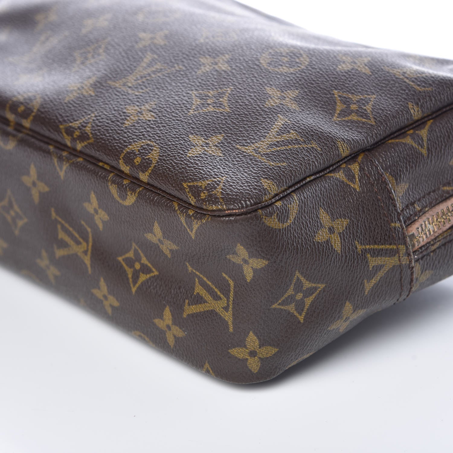 Louis Vuitton Monogram Trousse Toilette 28 9 of 9