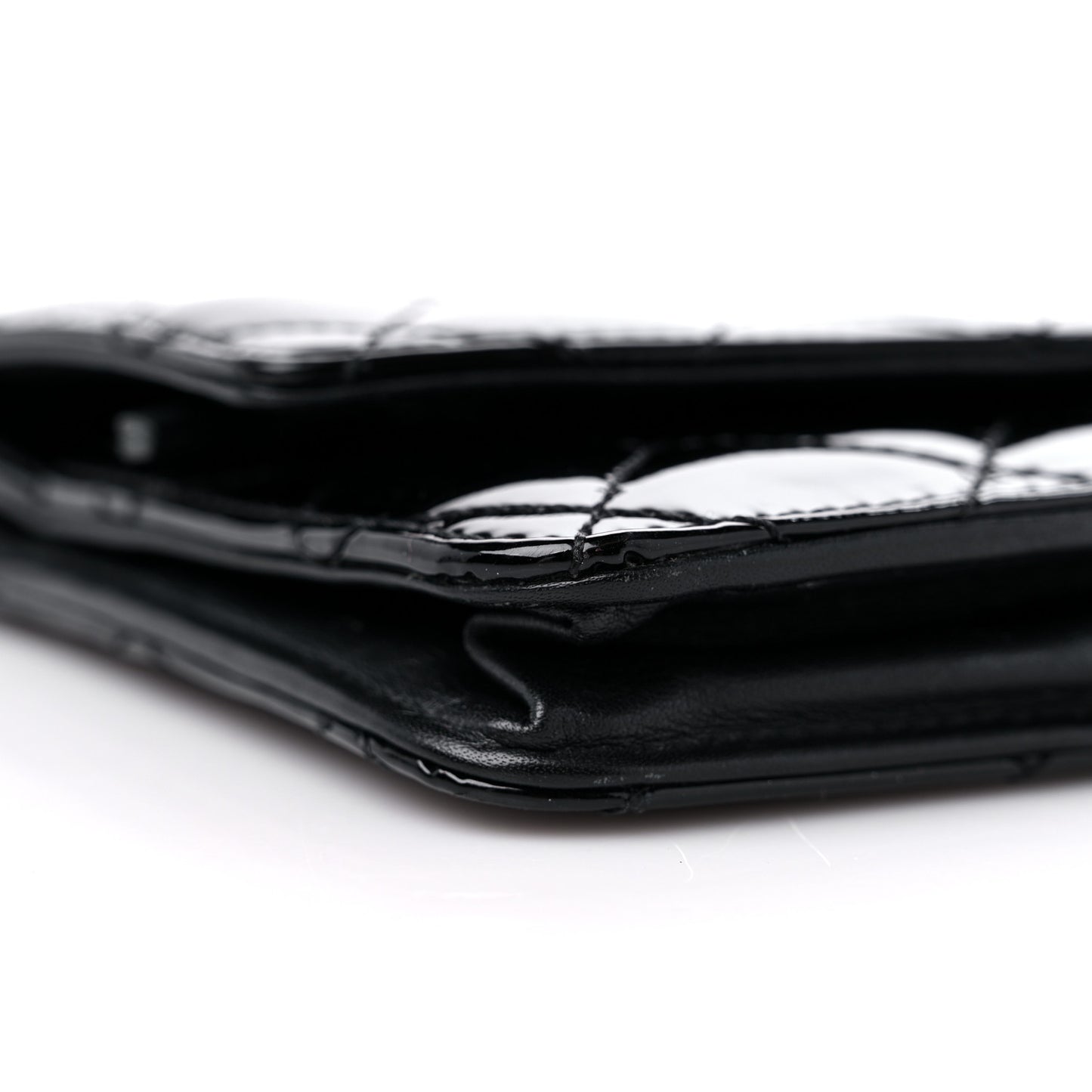 Patent Quilted Brilliant Wallet On Chain WOC Black